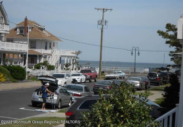 111 10th Ave #4, Belmar, NJ 07719