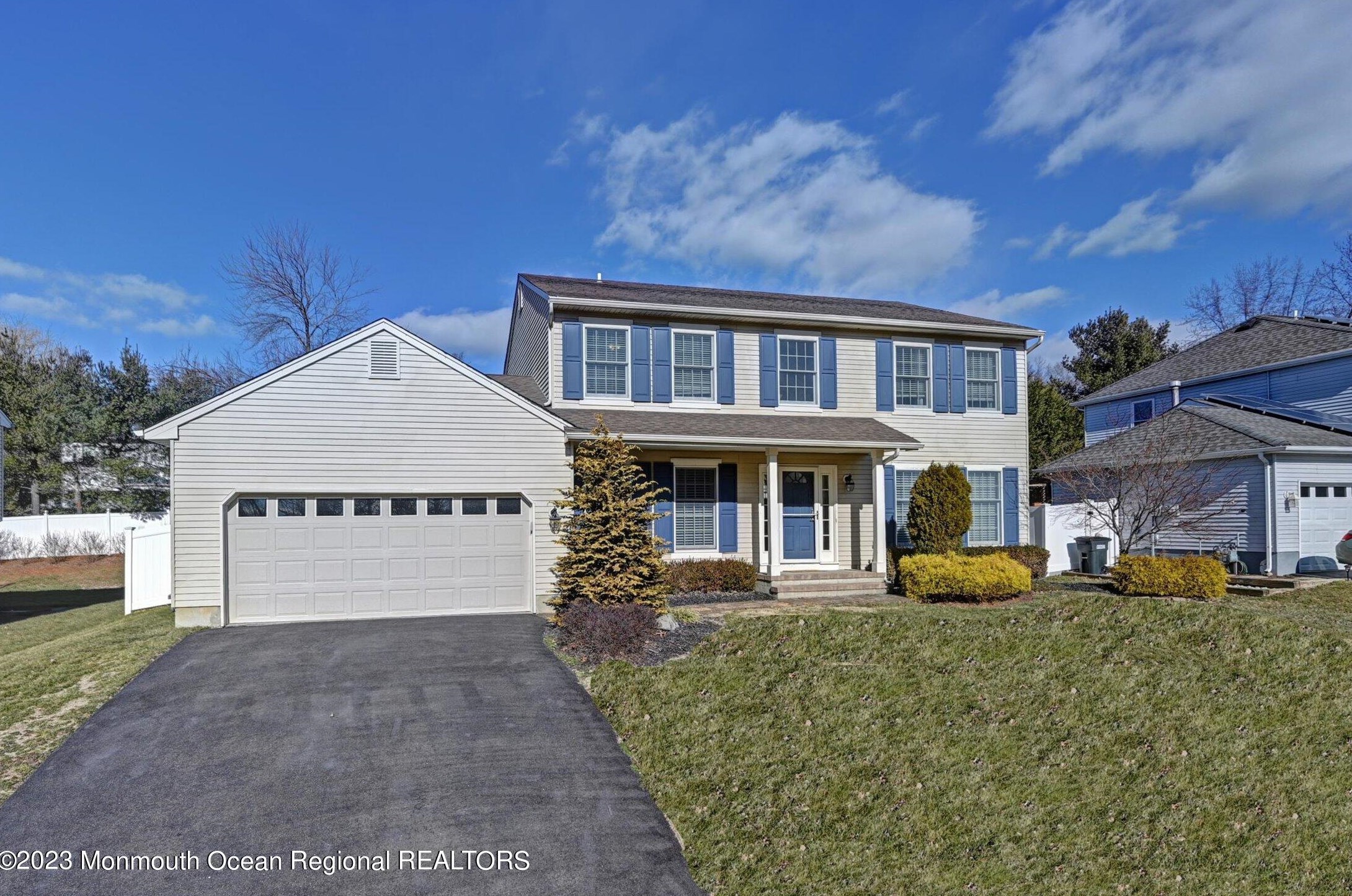 69 Heritage Dr, Wall Township, NJ 07731