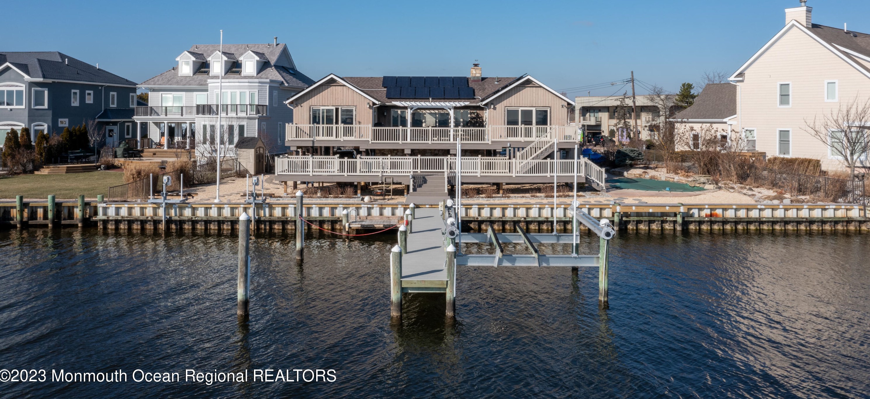 277 S Shore Dr, Toms River, NJ 08753