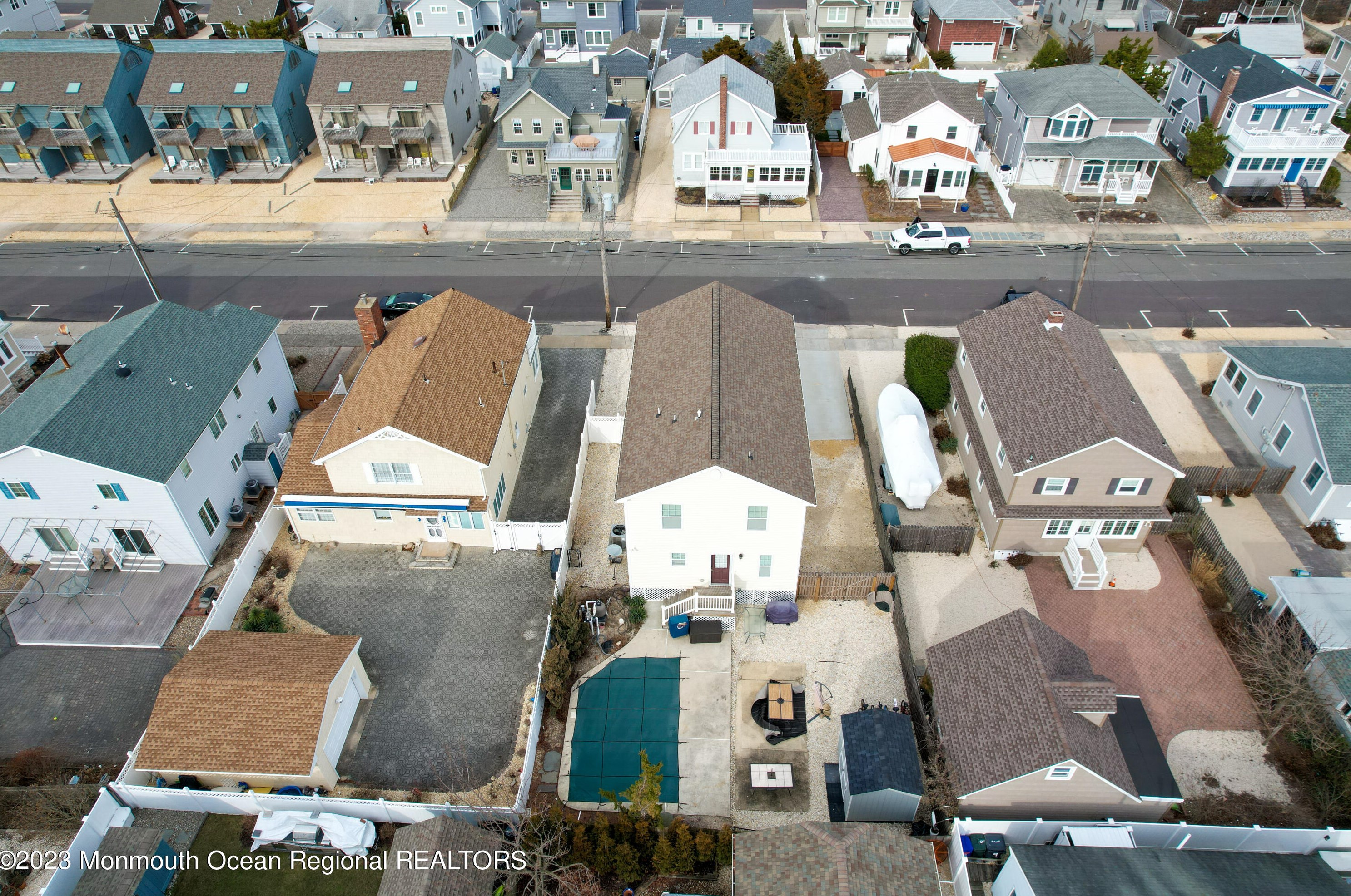 12 Brown Ave, Lavallette, NJ 08735