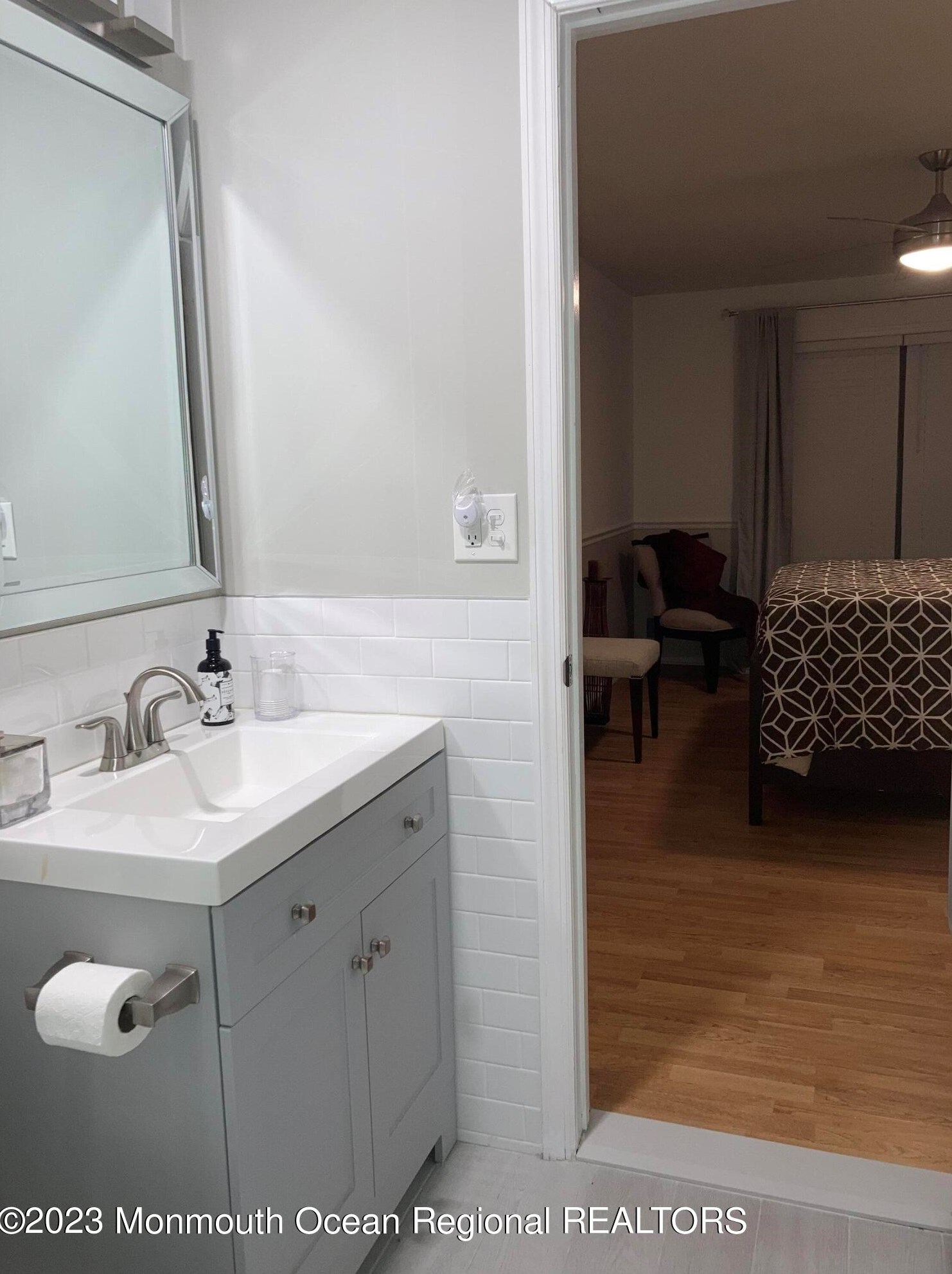 518 Wellington Pl, Matawan NJ 07747-1921 exterior