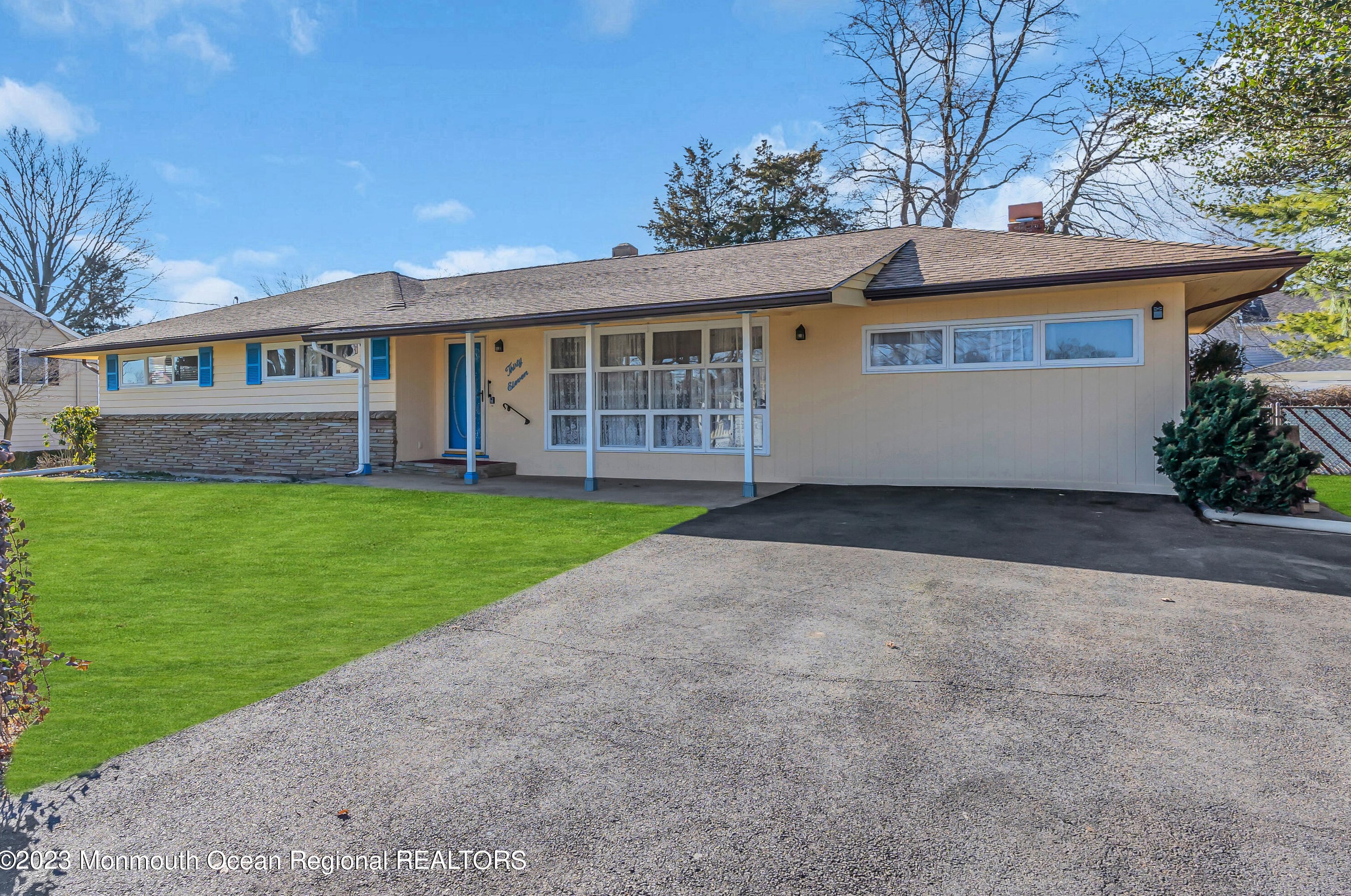 3011 Harrison St, Belmar, NJ 07719