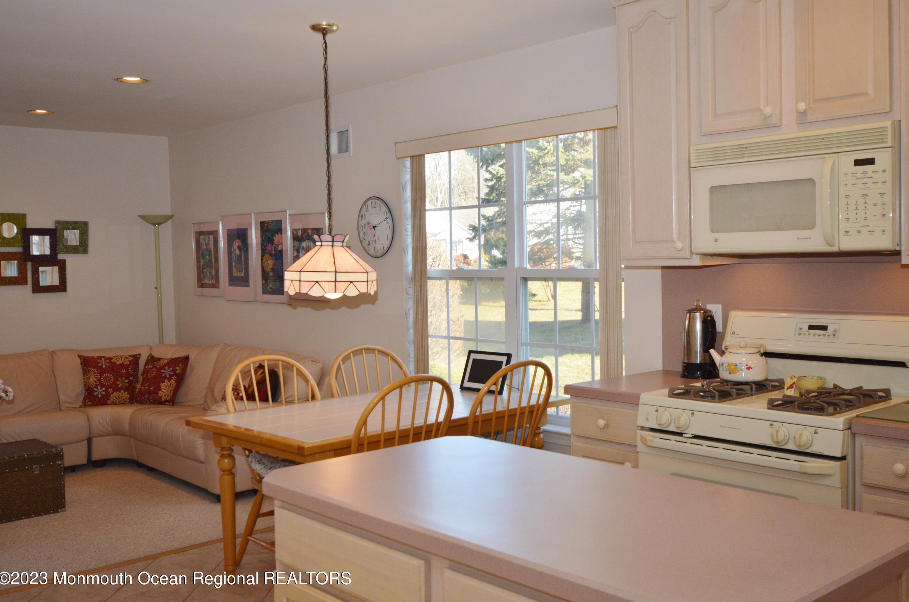 2651 Mdw Lk Dr, Toms River NJ 08755-2539 exterior