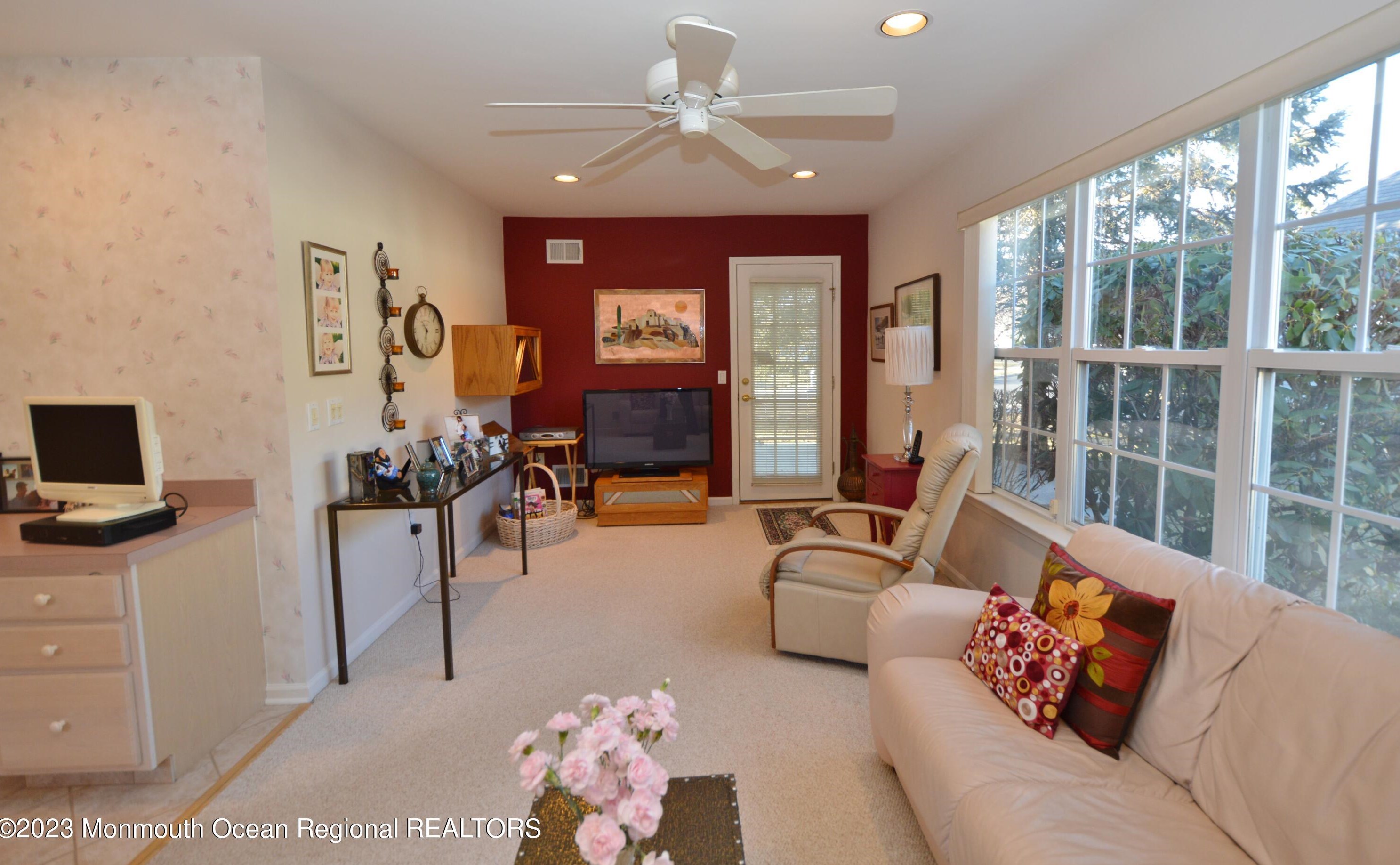 2651 Mdw Lk Dr, Toms River NJ 08755-2539 exterior