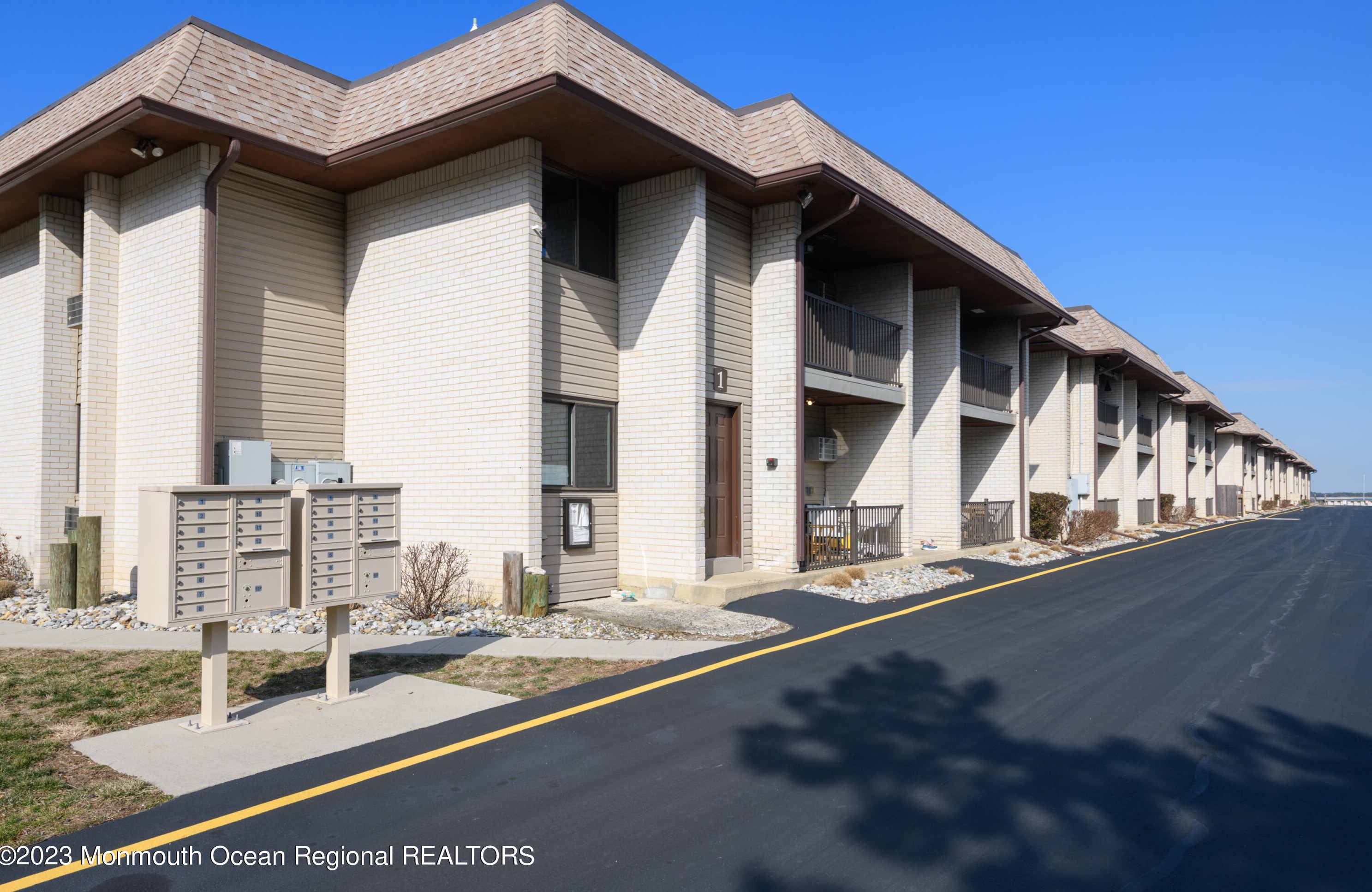 330 Shore Dr #7a, Monmouth Hills, NJ 07732