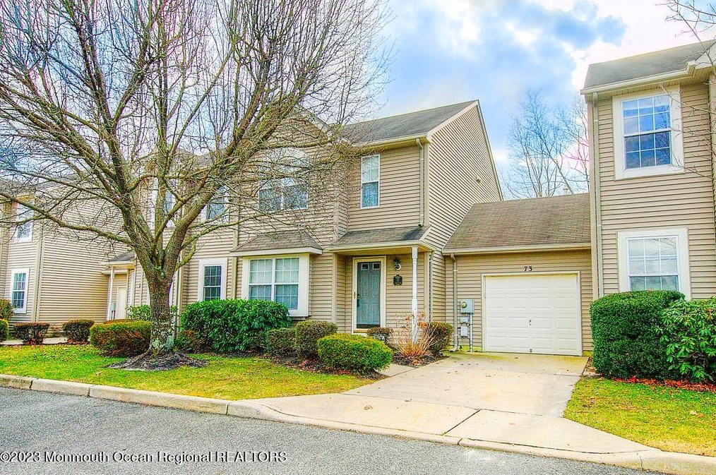 73 Timberline Dr, Tuckerton, NJ 08087-3062
