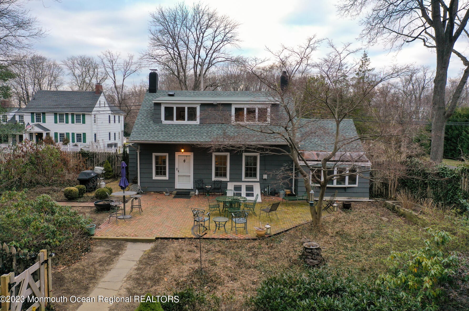 630 Kings Hwy, Atlantic Highlands, NJ 07716