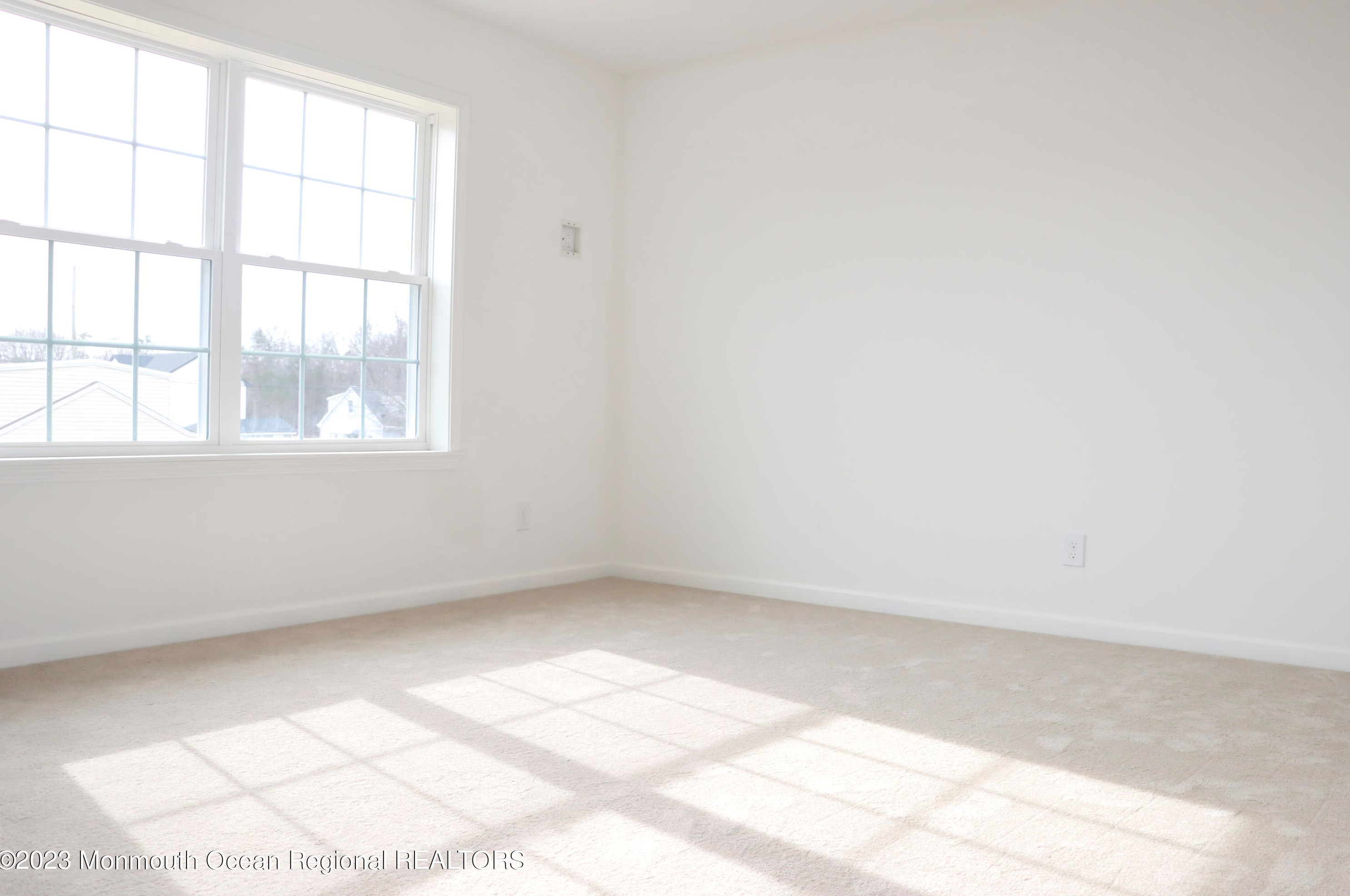 20 3rd Ave, Toms River, NJ 08757-5011