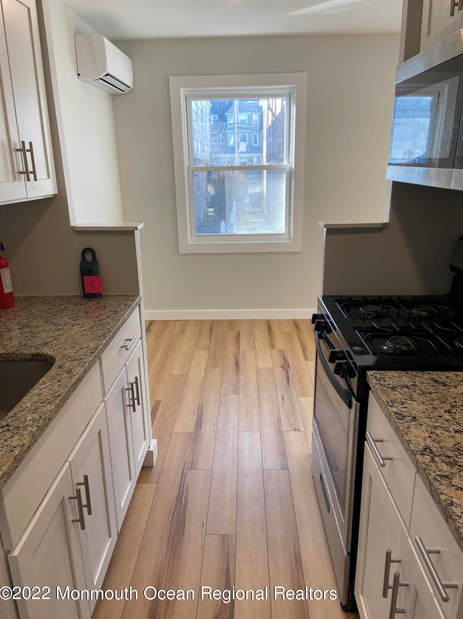407 8th Ave #apt 2a, Tinton Falls, NJ 07712