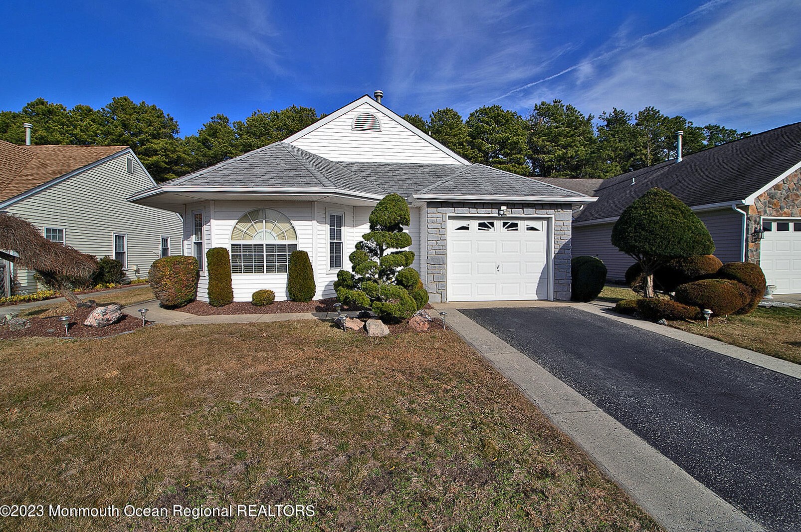 93 Narberth Way, Toms River, NJ 08757-6538