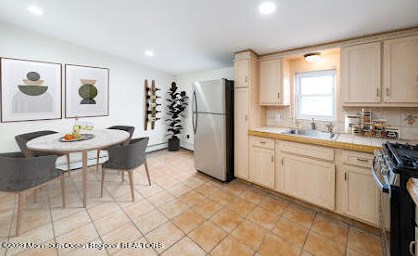 12 Congress St #4, Jersey City, NJ 07307