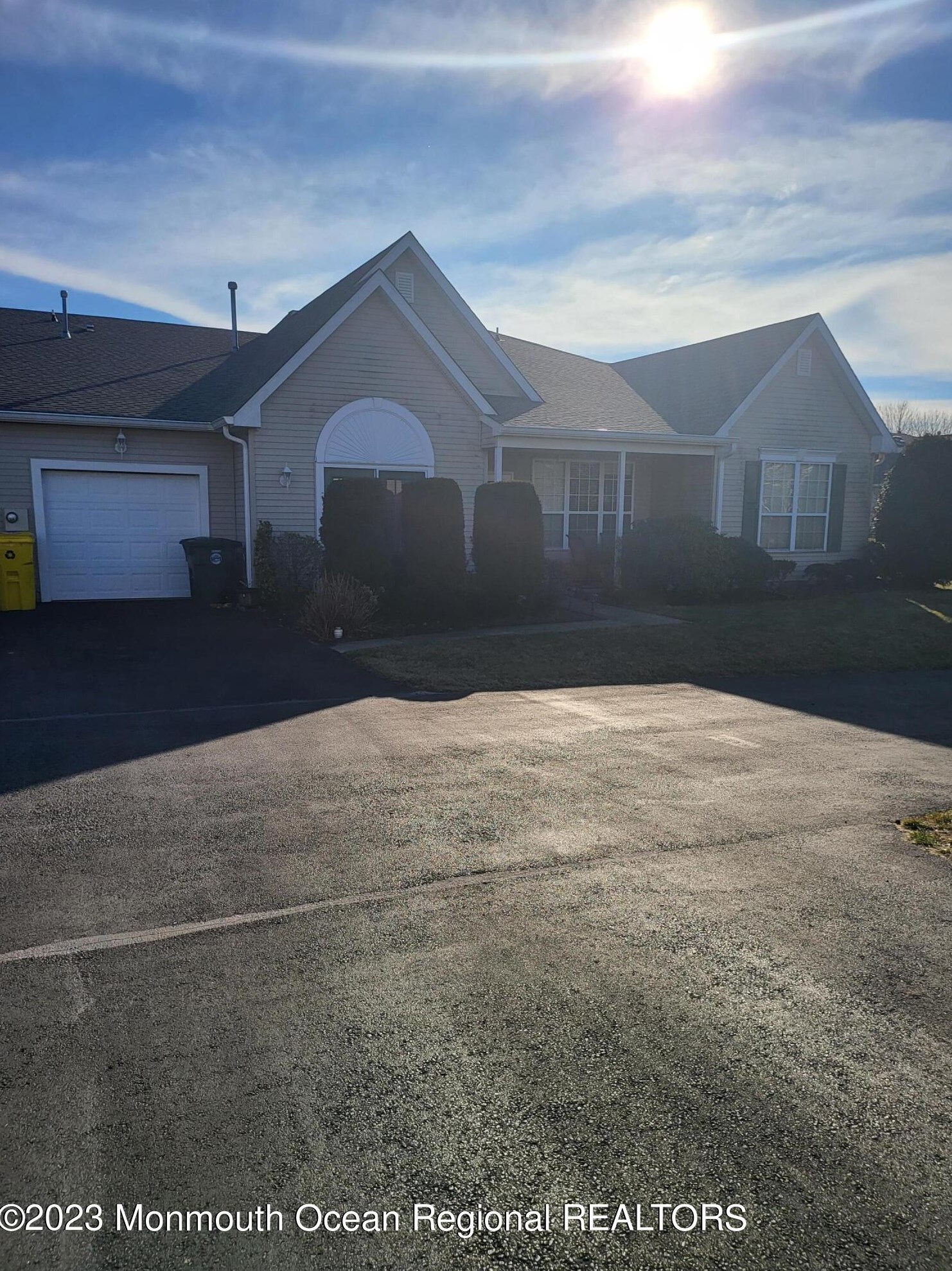 43 Deer Chase Ln, Lakewood, NJ 08701