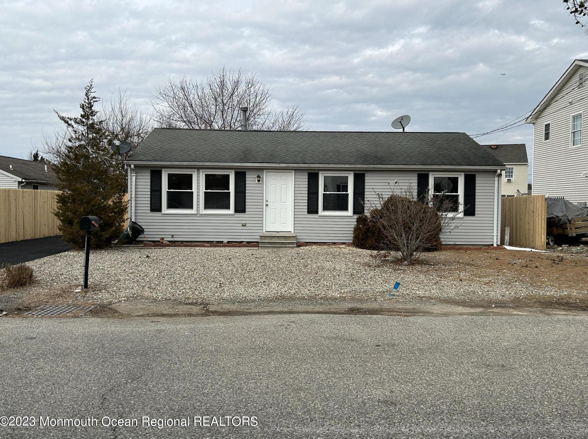 106 Seabright Rd, Lacey, NJ 08731