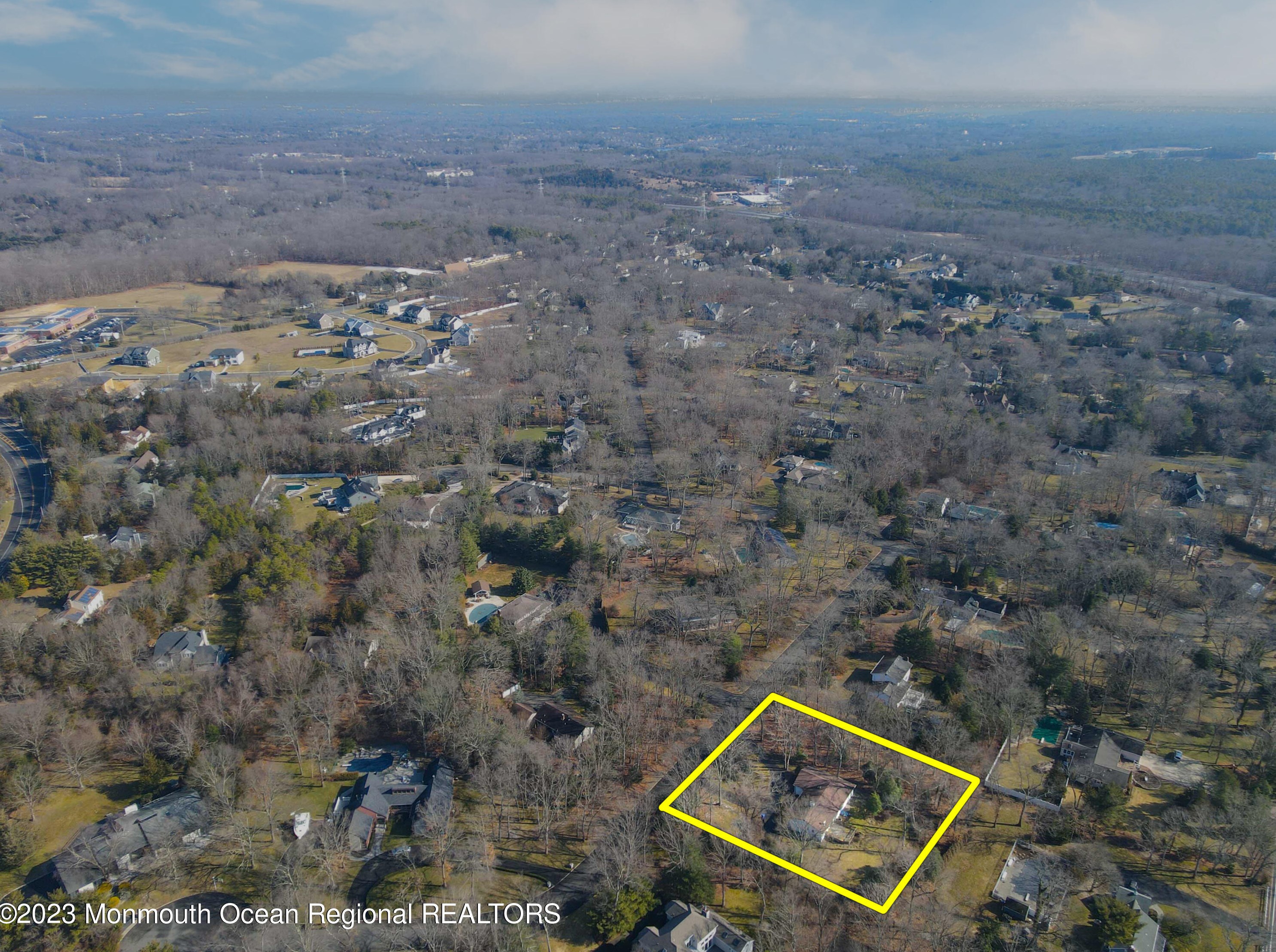 1339 Chipmunk Ln, Toms River, NJ 08755-2104