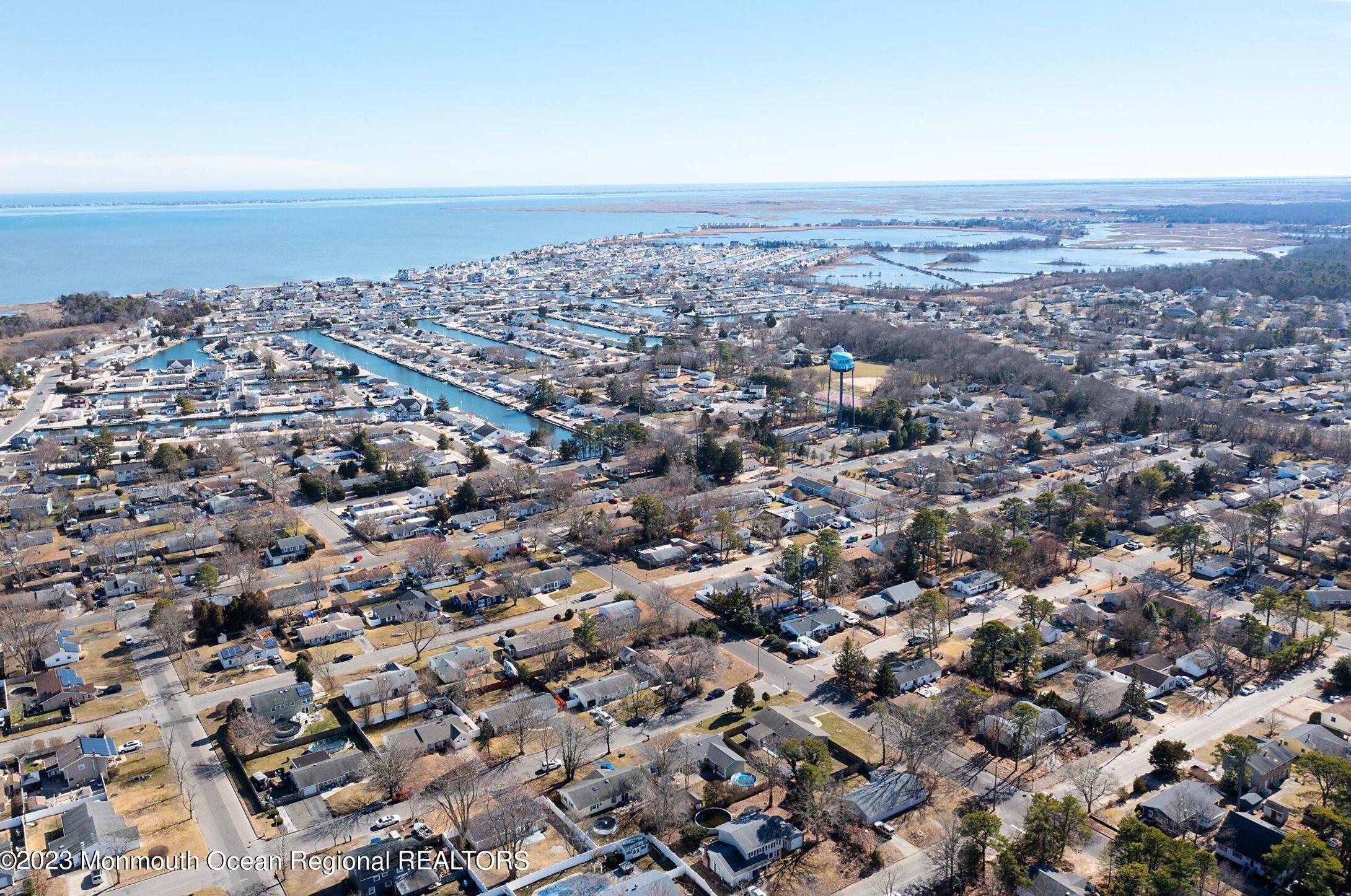 307 5th St, Waretown NJ  08758-2915 exterior