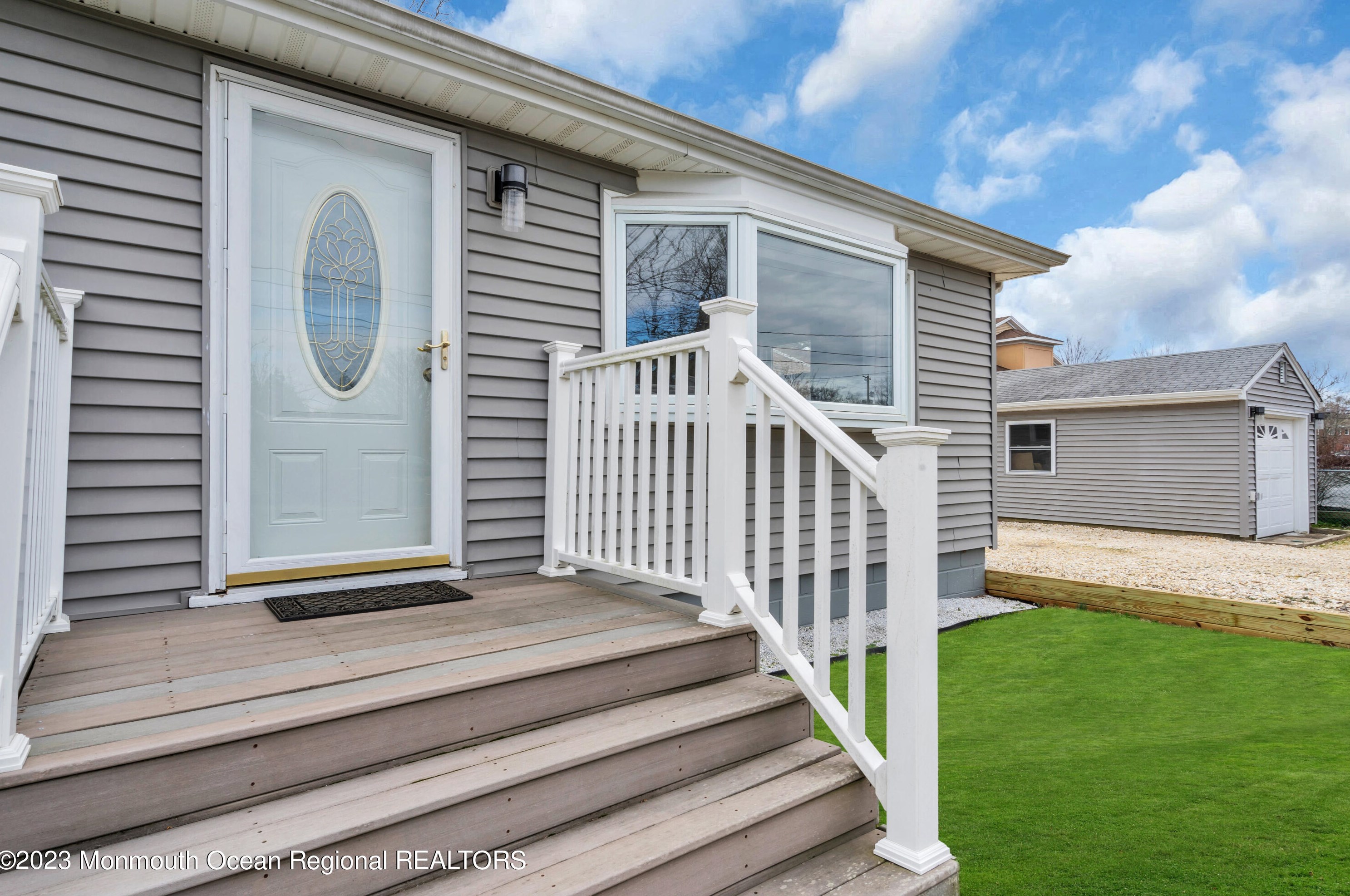 105 Shodda St, Lacey, NJ 08731