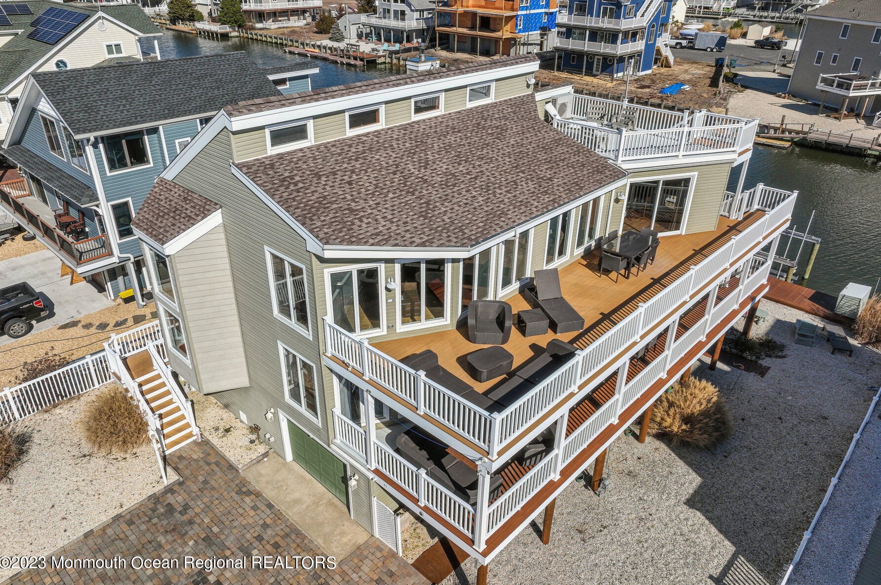 41 Ohio Dr, Tuckerton, NJ 08087