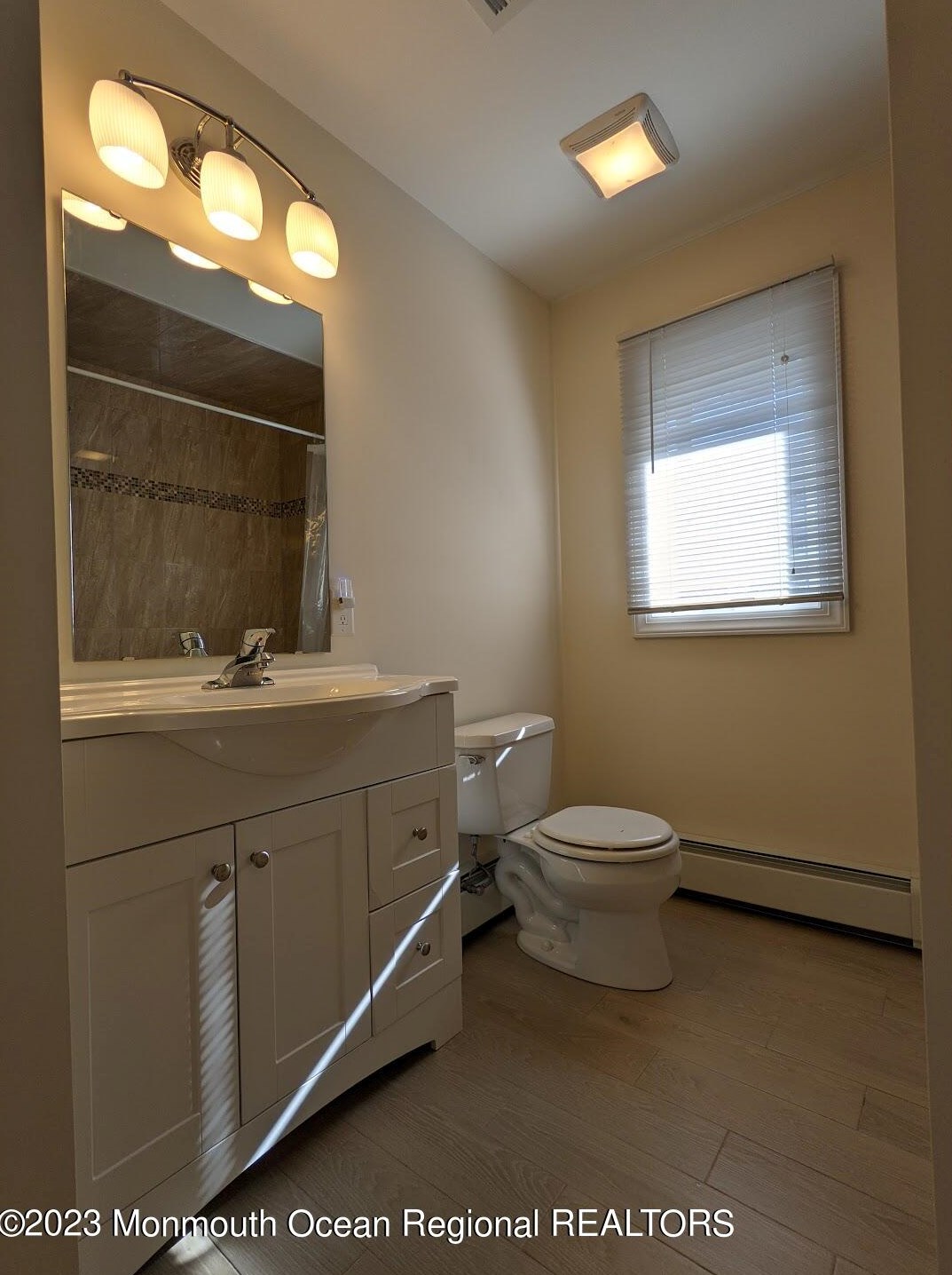 1601 Mount Everest Ln, Toms River NJ  08753-1428 exterior