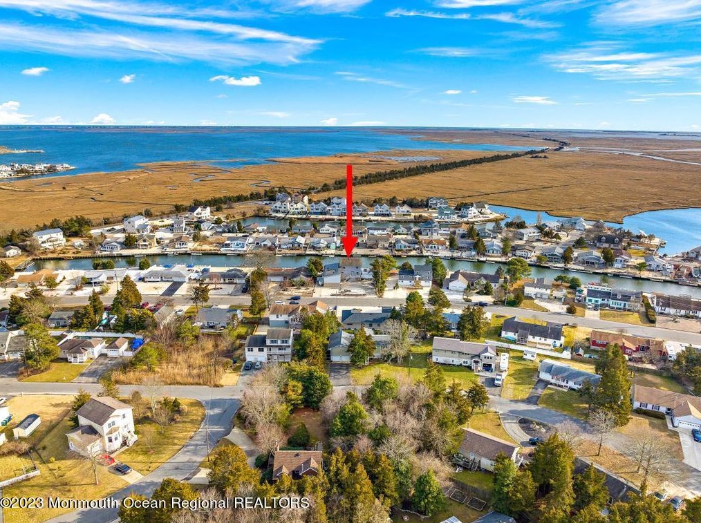 50 Atlantis Blvd, Tuckerton NJ  08087-1904 exterior