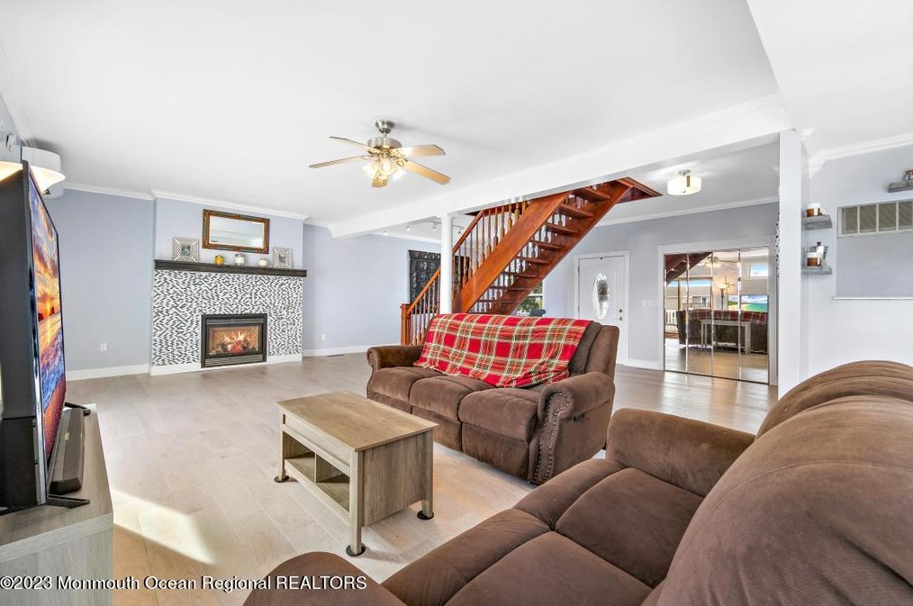 50 Atlantis Blvd, Tuckerton NJ  08087-1904 exterior