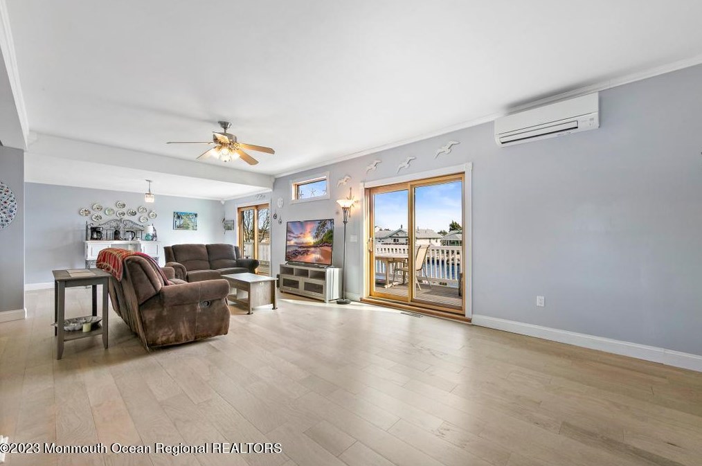 50 Atlantis Blvd, Tuckerton NJ  08087-1904 exterior