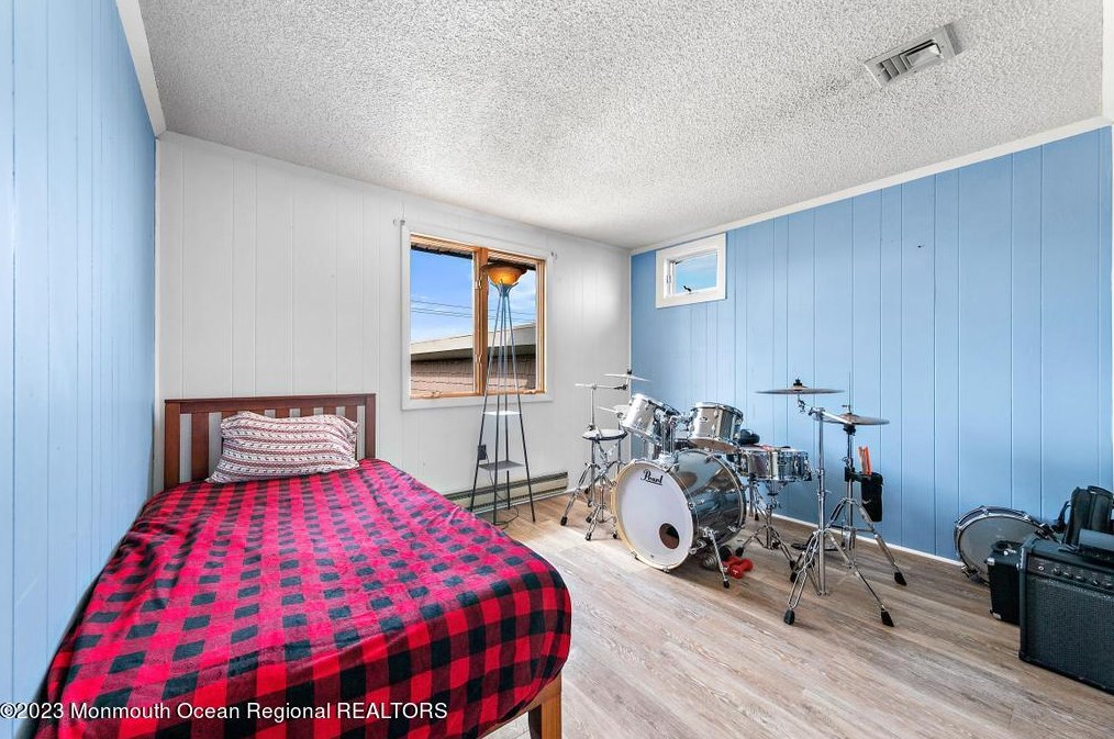 50 Atlantis Blvd, Tuckerton NJ  08087-1904 exterior