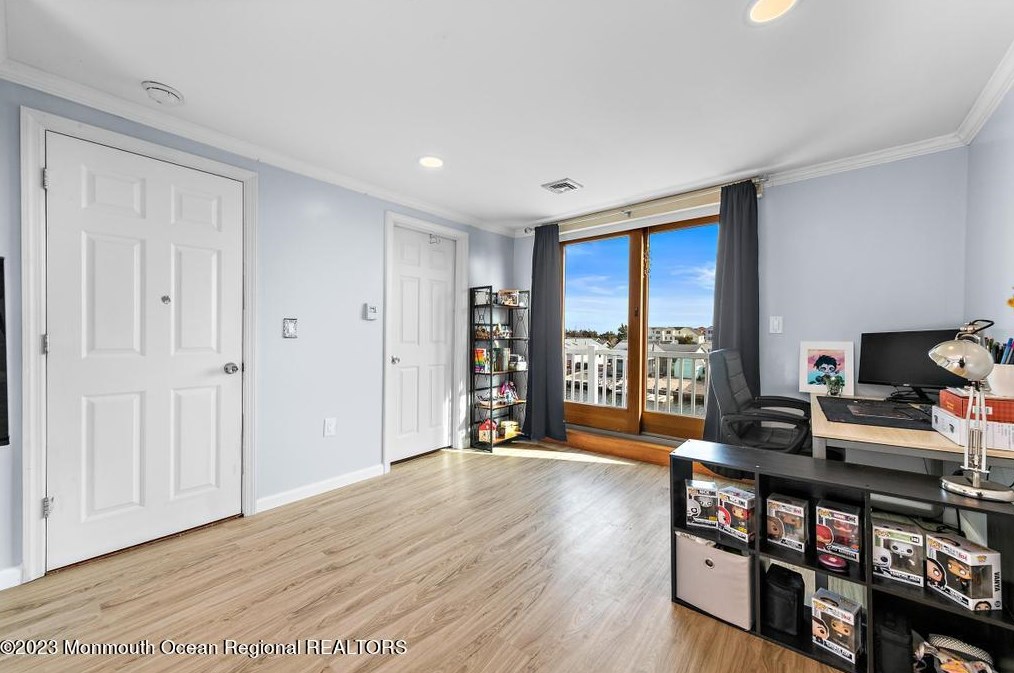 50 Atlantis Blvd, Tuckerton NJ  08087-1904 exterior