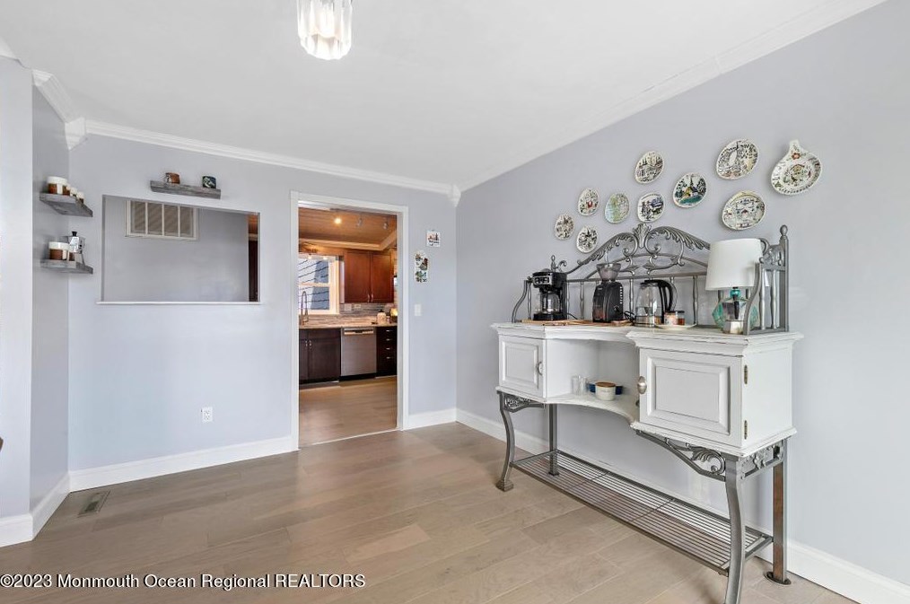 50 Atlantis Blvd, Tuckerton NJ  08087-1904 exterior