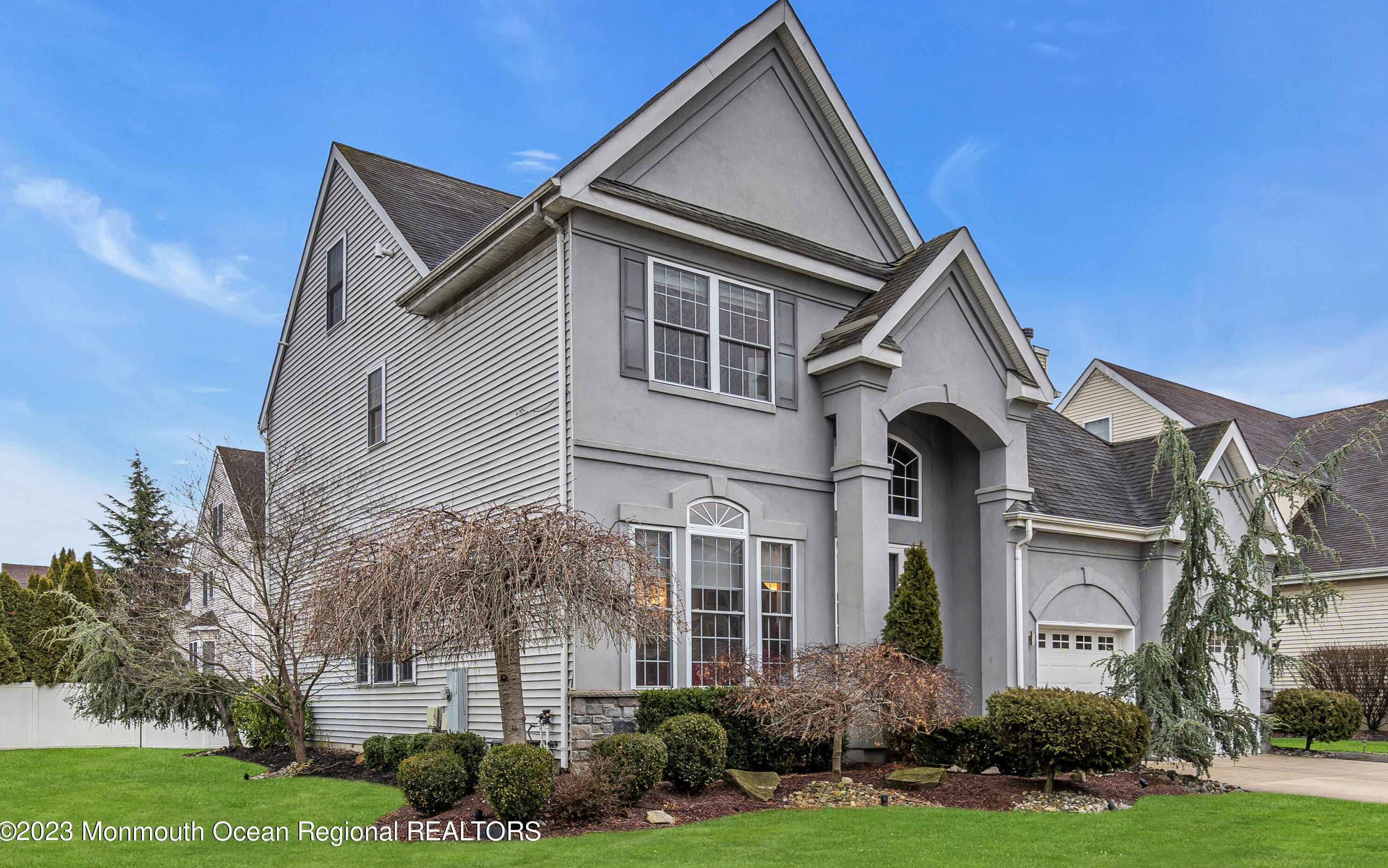 17 Arrowwood Ct, Wall Township, NJ 07731-5031