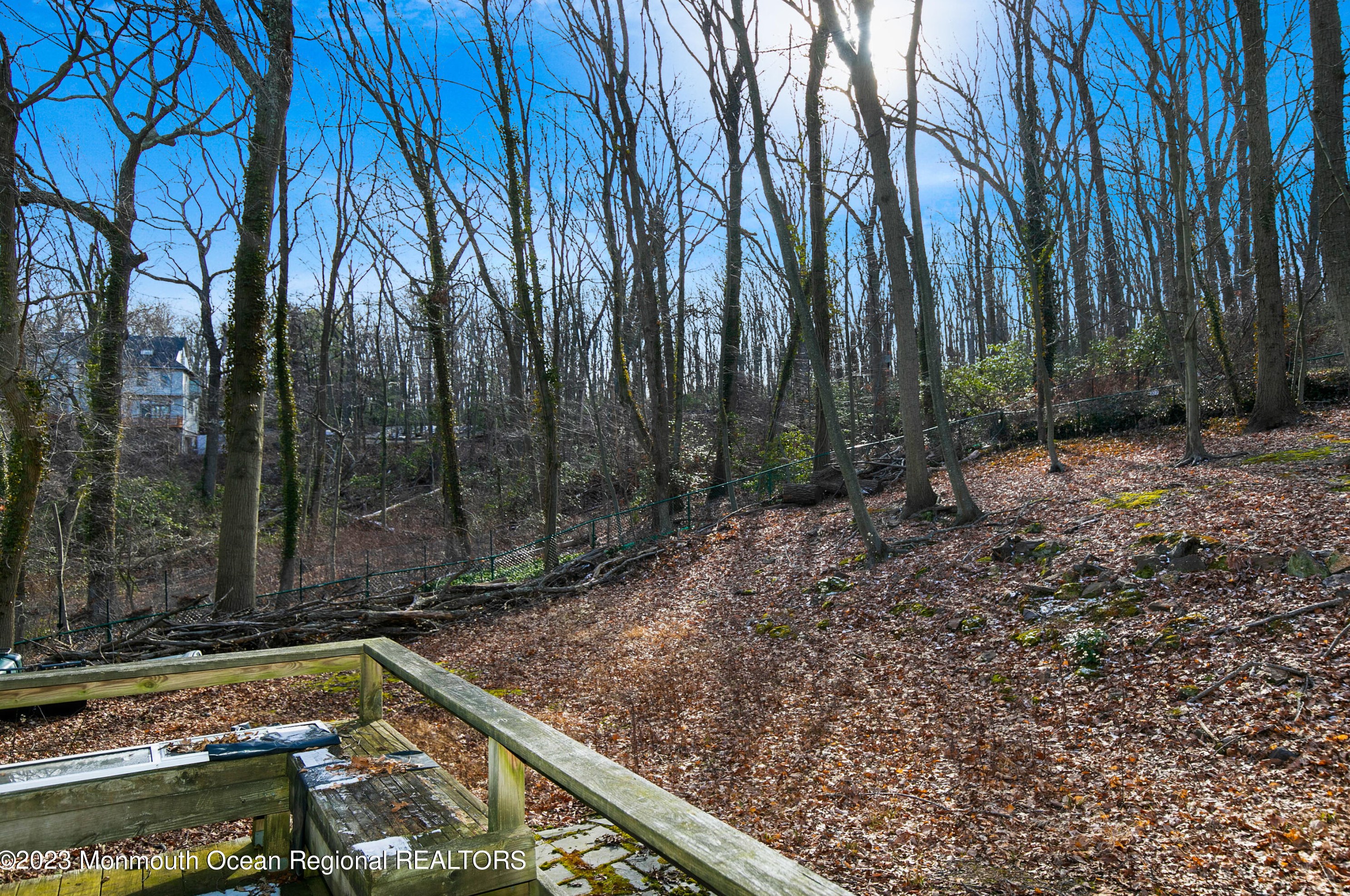 24 Lower Prospect Rd, Atlantic Highlands, NJ 07716