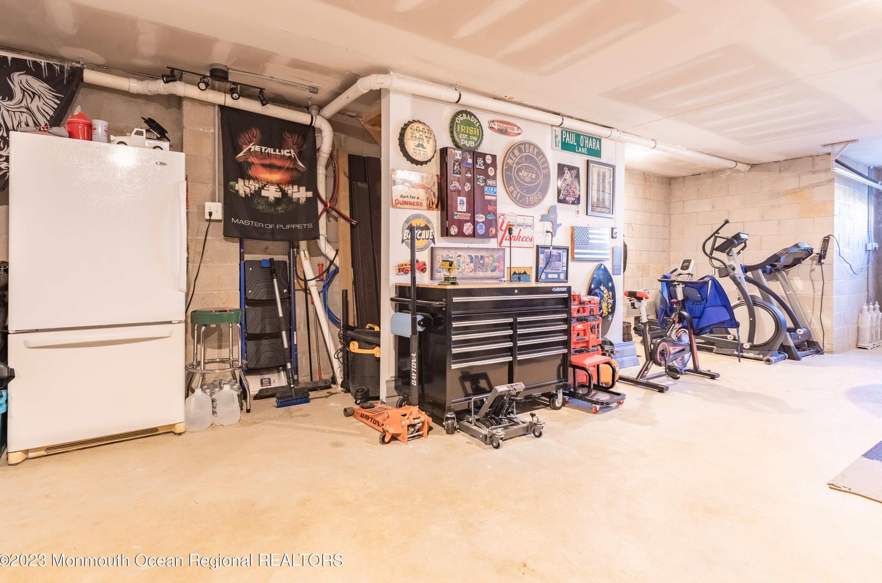 800 Prospect Ave, Keyport NJ  07735-5438 exterior