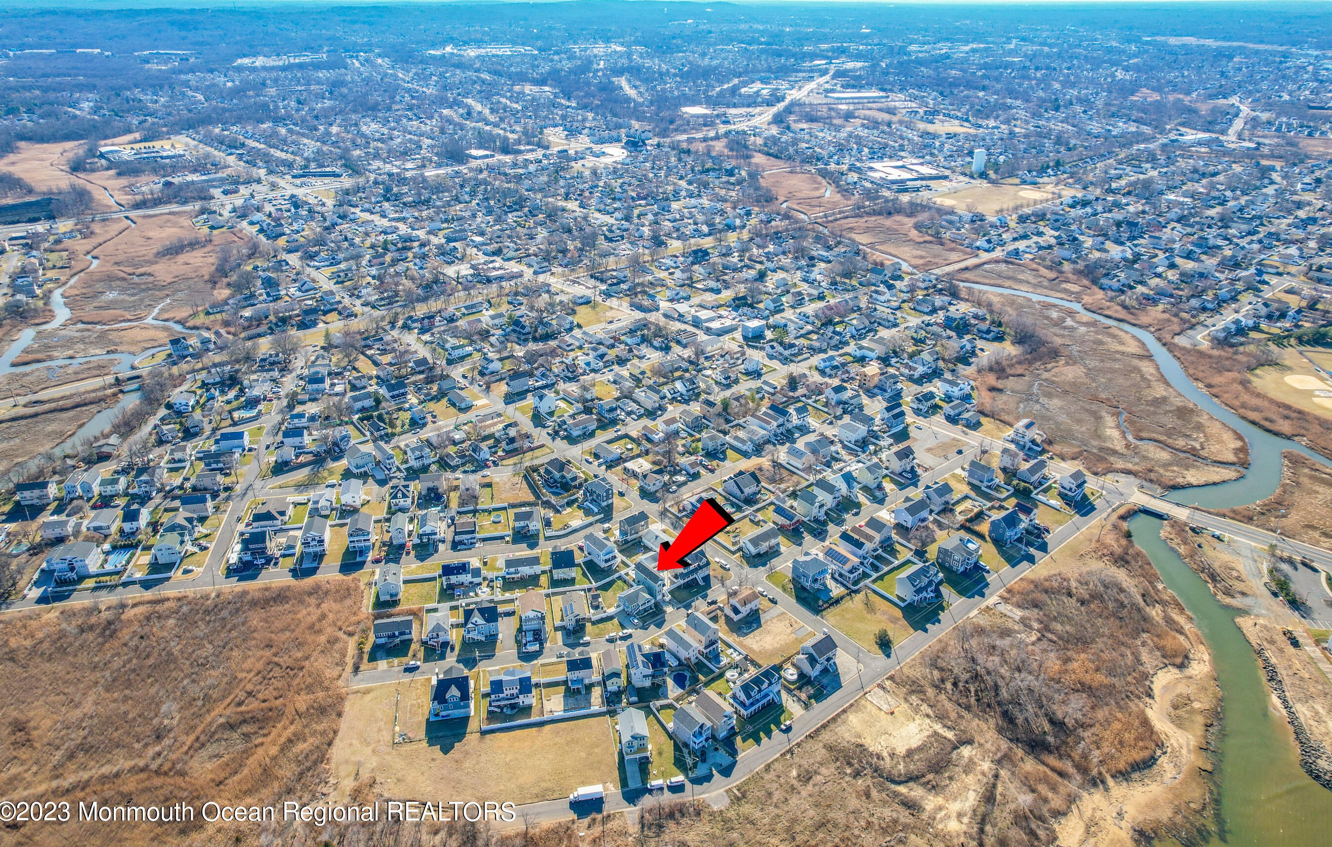 800 Prospect Ave, Keyport NJ  07735-5438 exterior