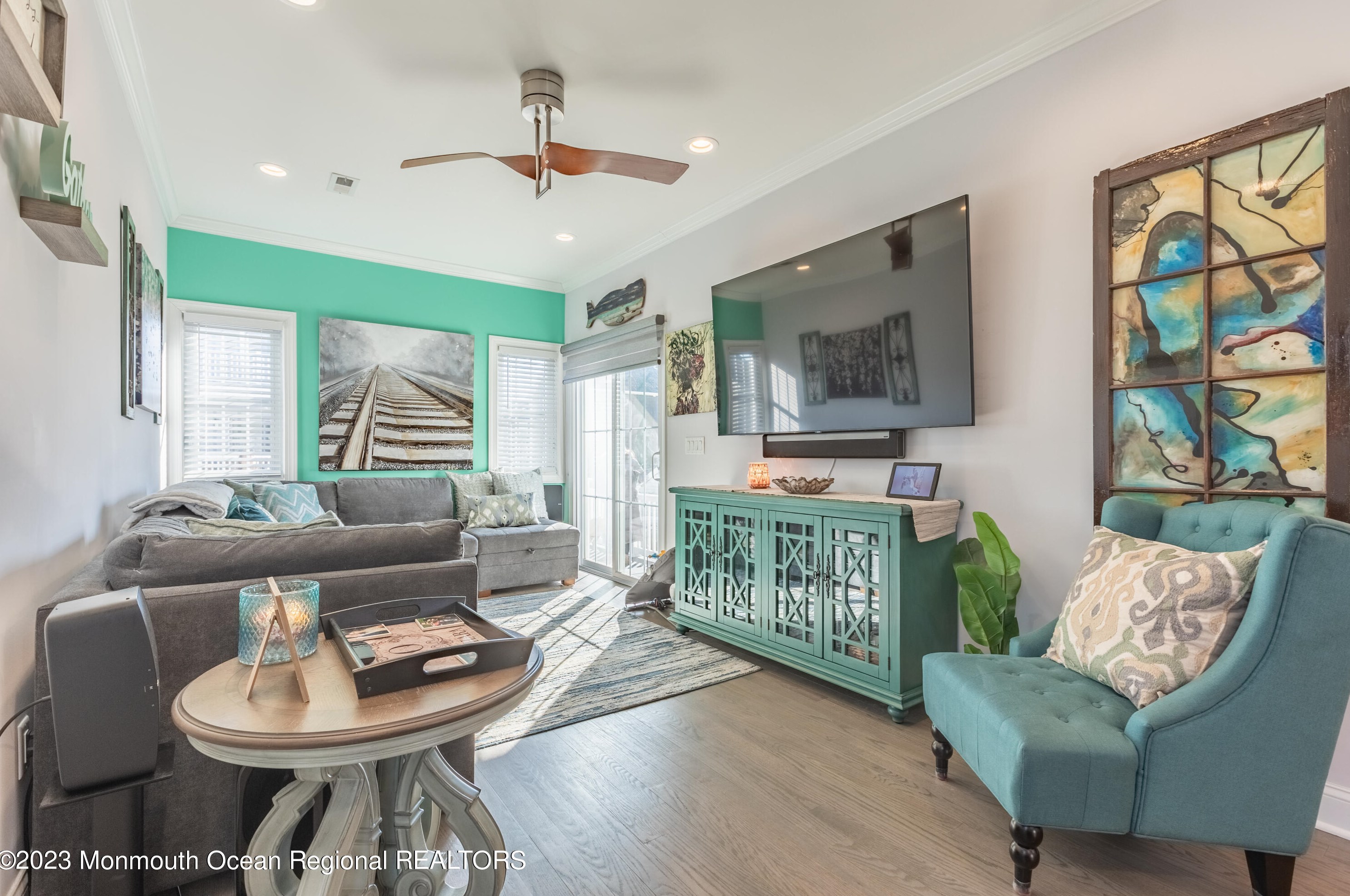 800 Prospect Ave, Keyport NJ  07735-5438 exterior