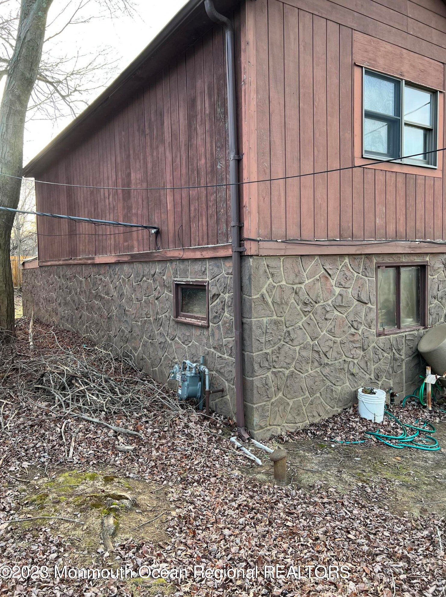 73 Salem Pl, Cliffwood, NJ 07721