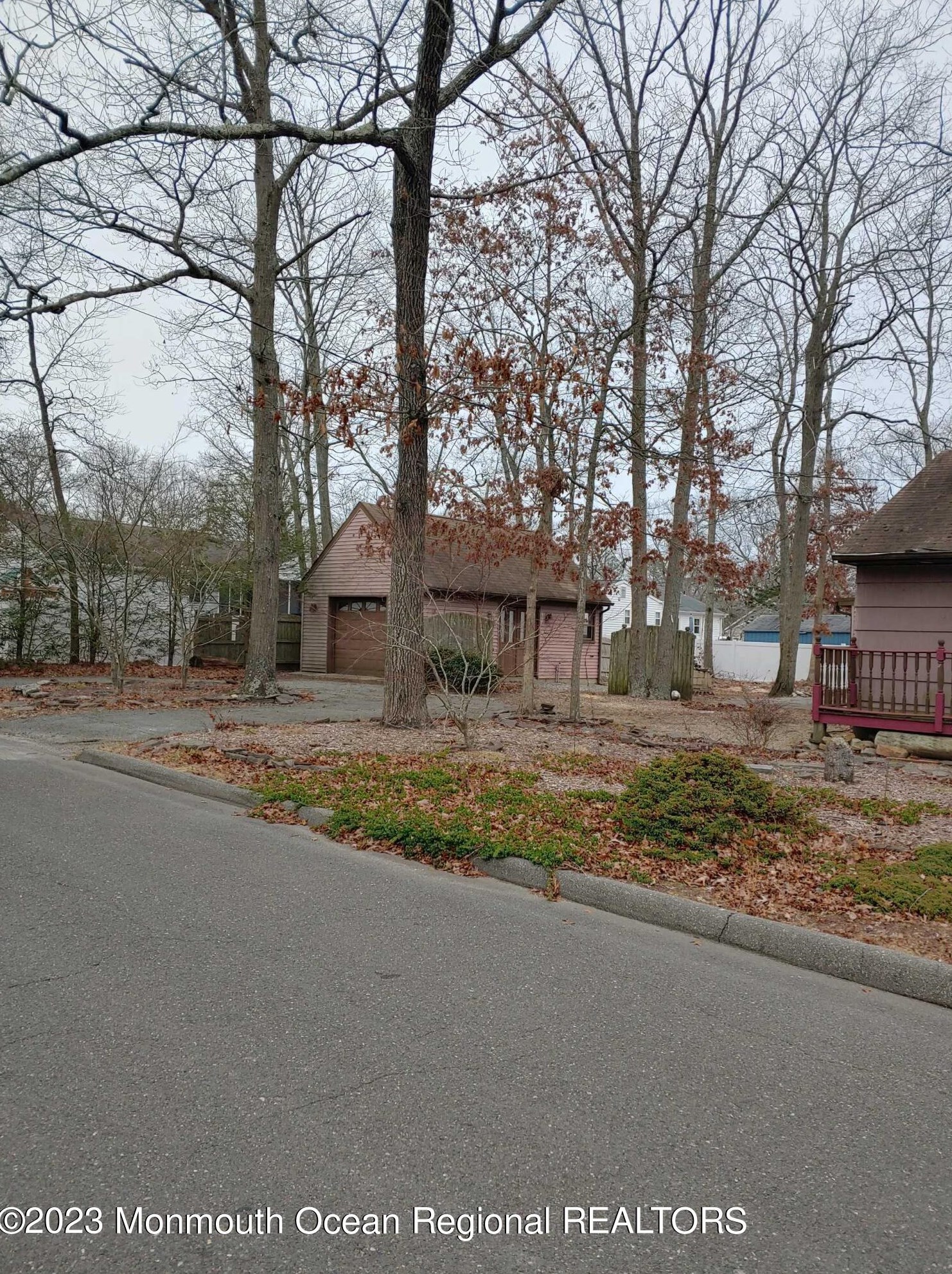 559 Holmes Ave, Lacey, NJ 08731