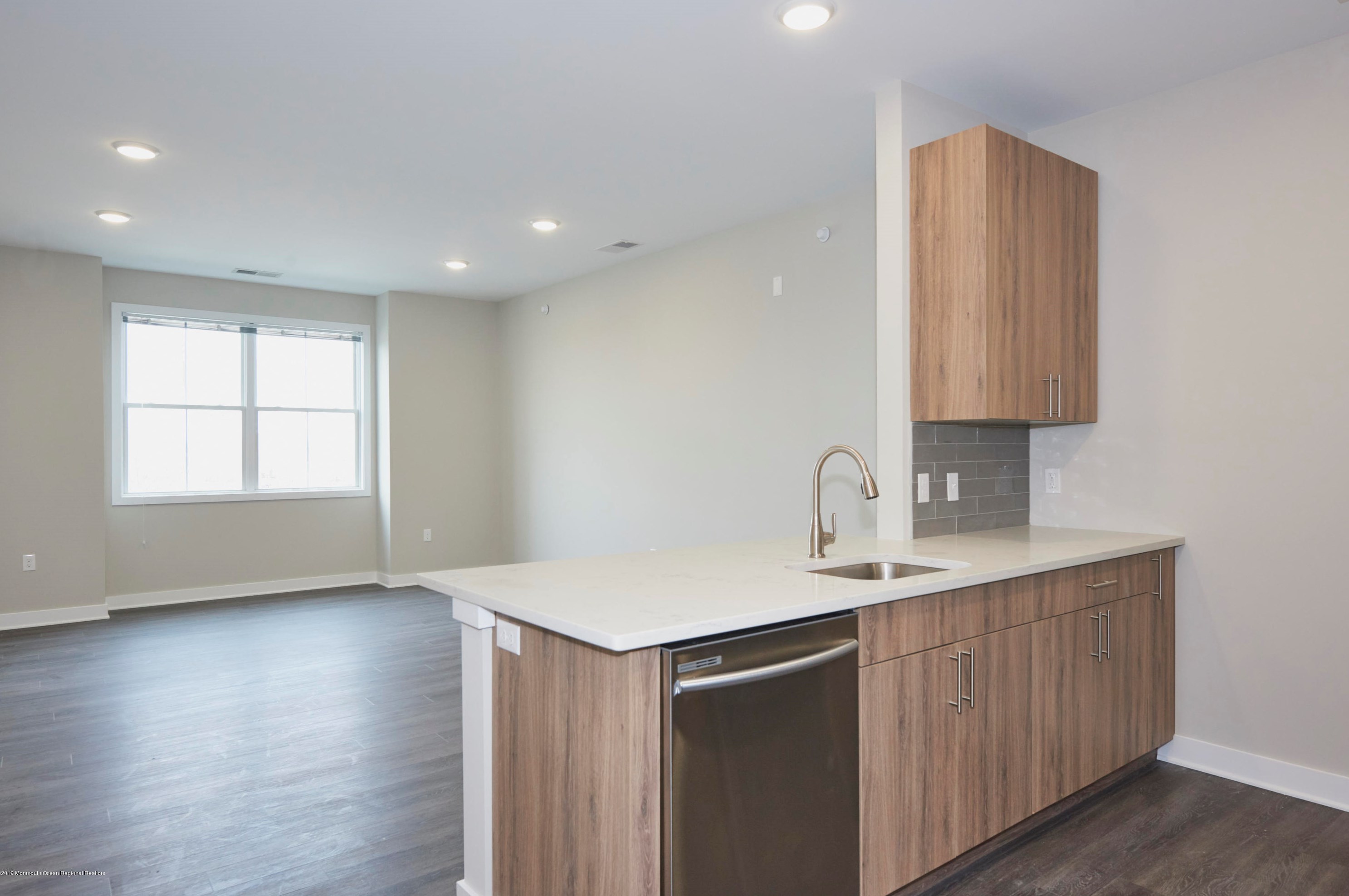 92 Drs James Parker Blvd #303, Tinton Falls, NJ 07701