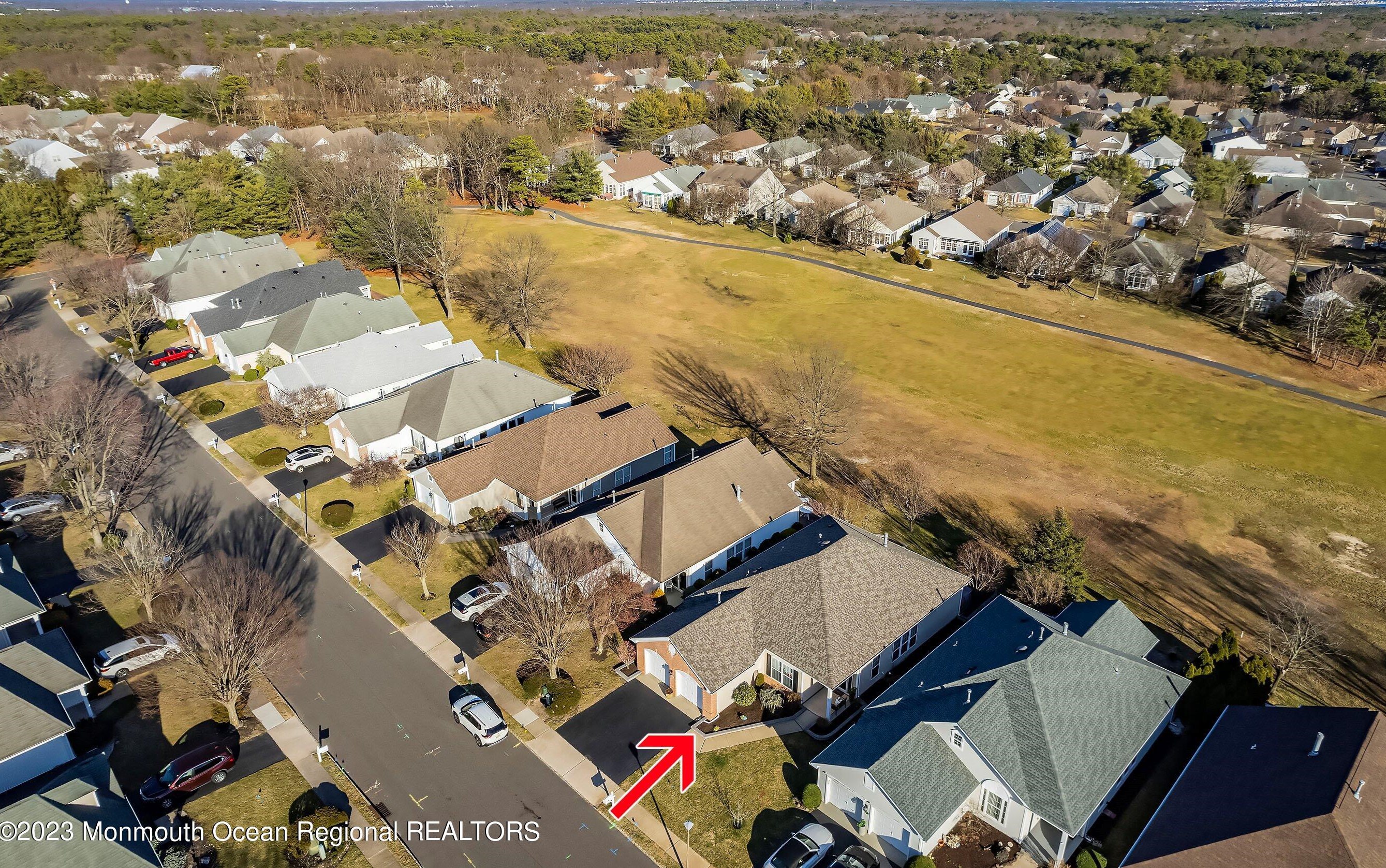 43 Goldensprings Dr, Lakewood, NJ 08701