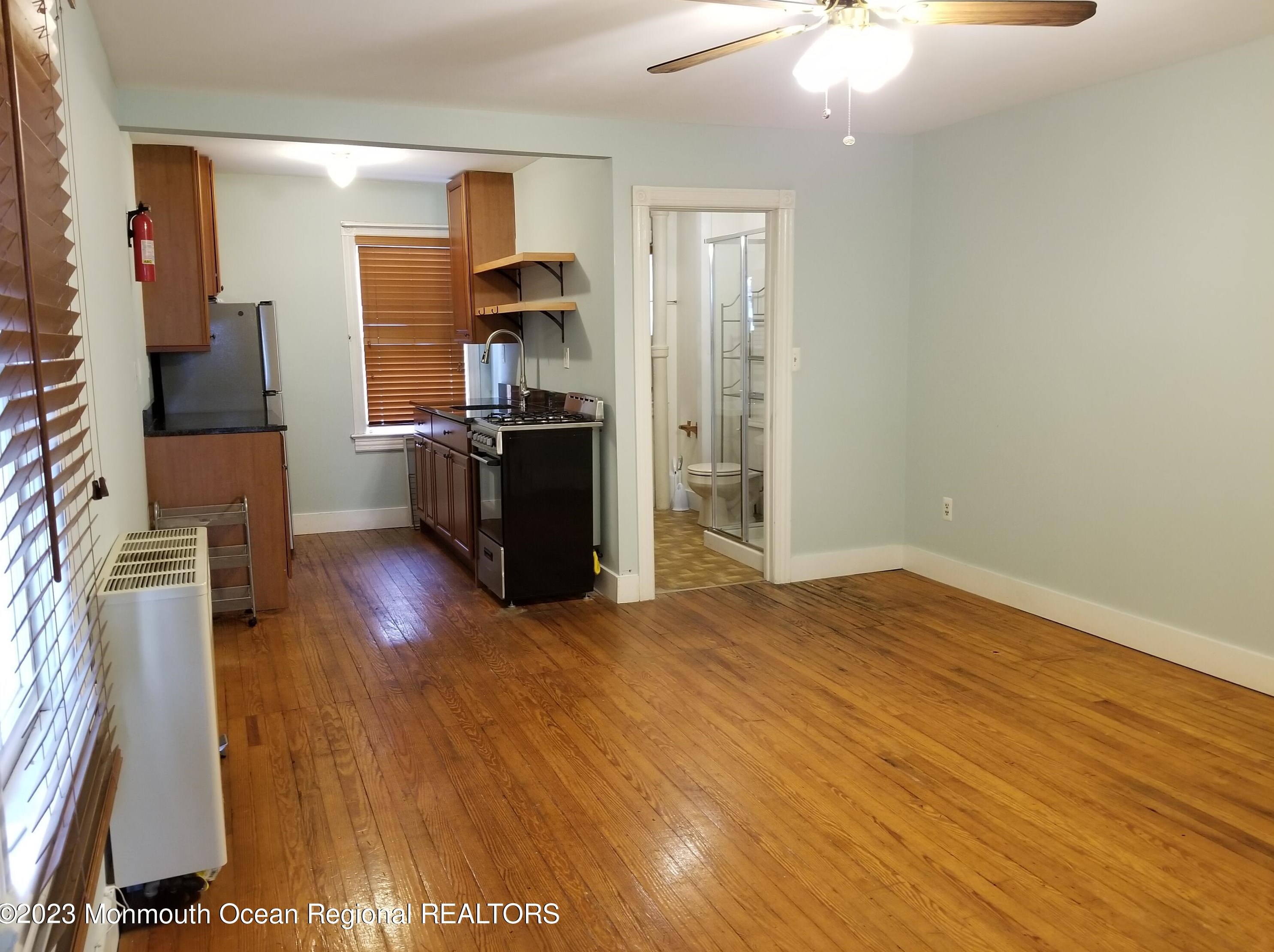 23 Abbott Ave #2w, Ocean Grove, NJ 07756