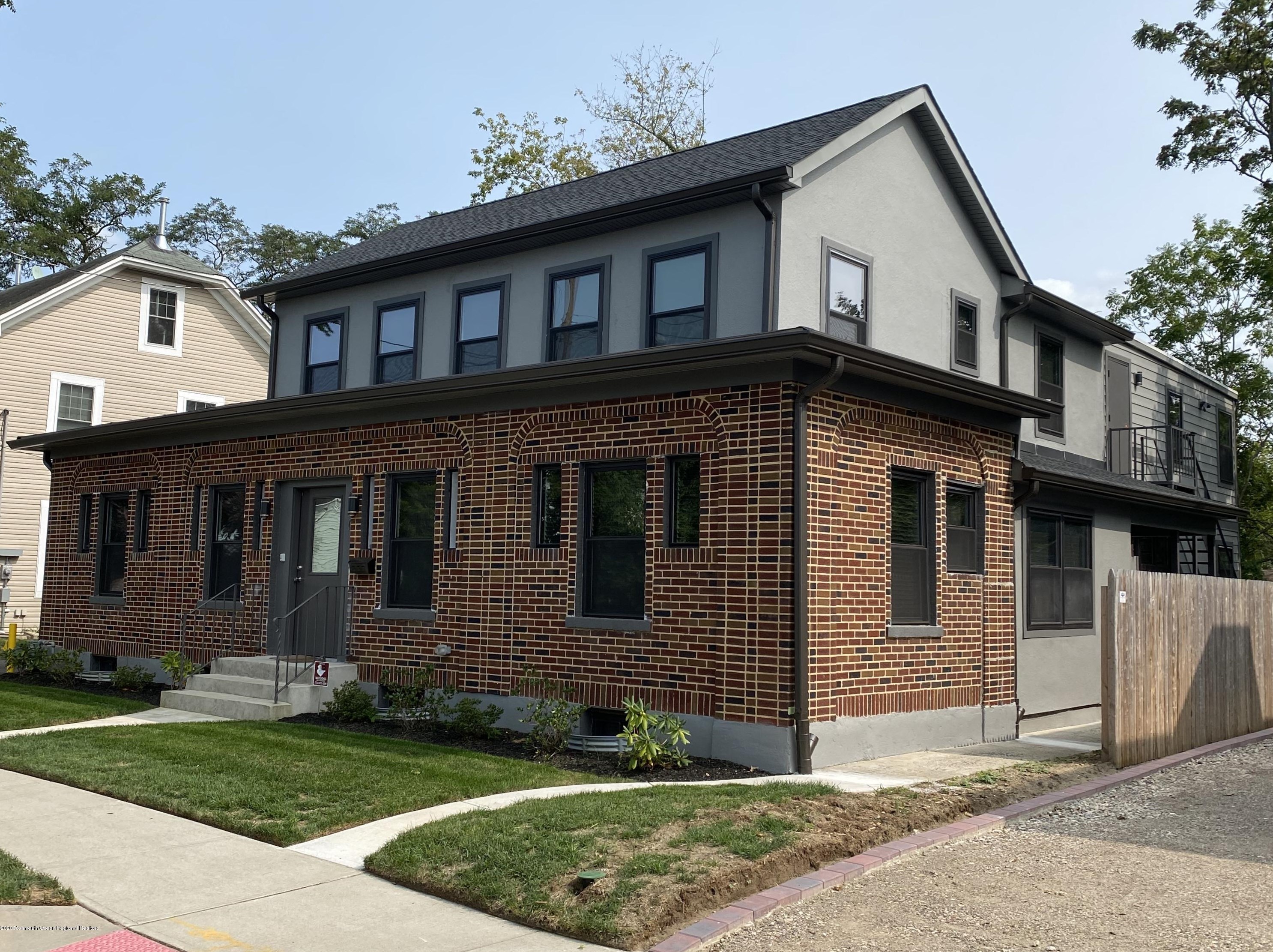 250 Mechanic St, Tinton Falls, NJ 07701