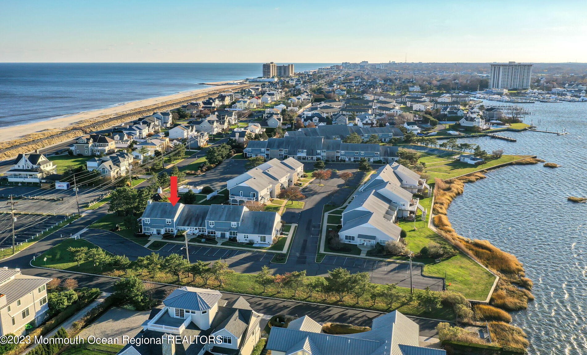 100 Seaview Ave #2a, Monmouth Beach, NJ 07750