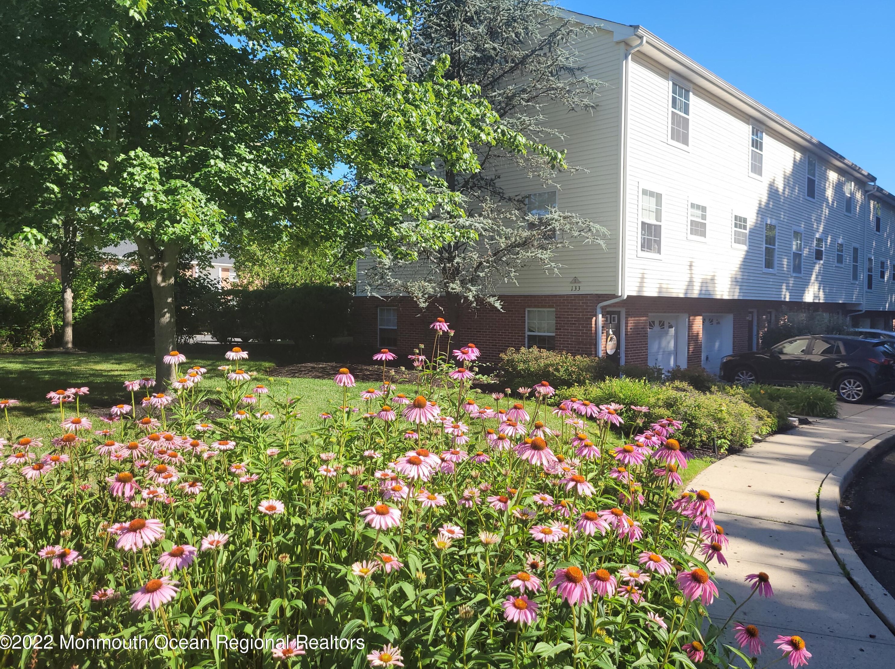 133 Aberdeen Rd #11, Matawan, NJ 07747