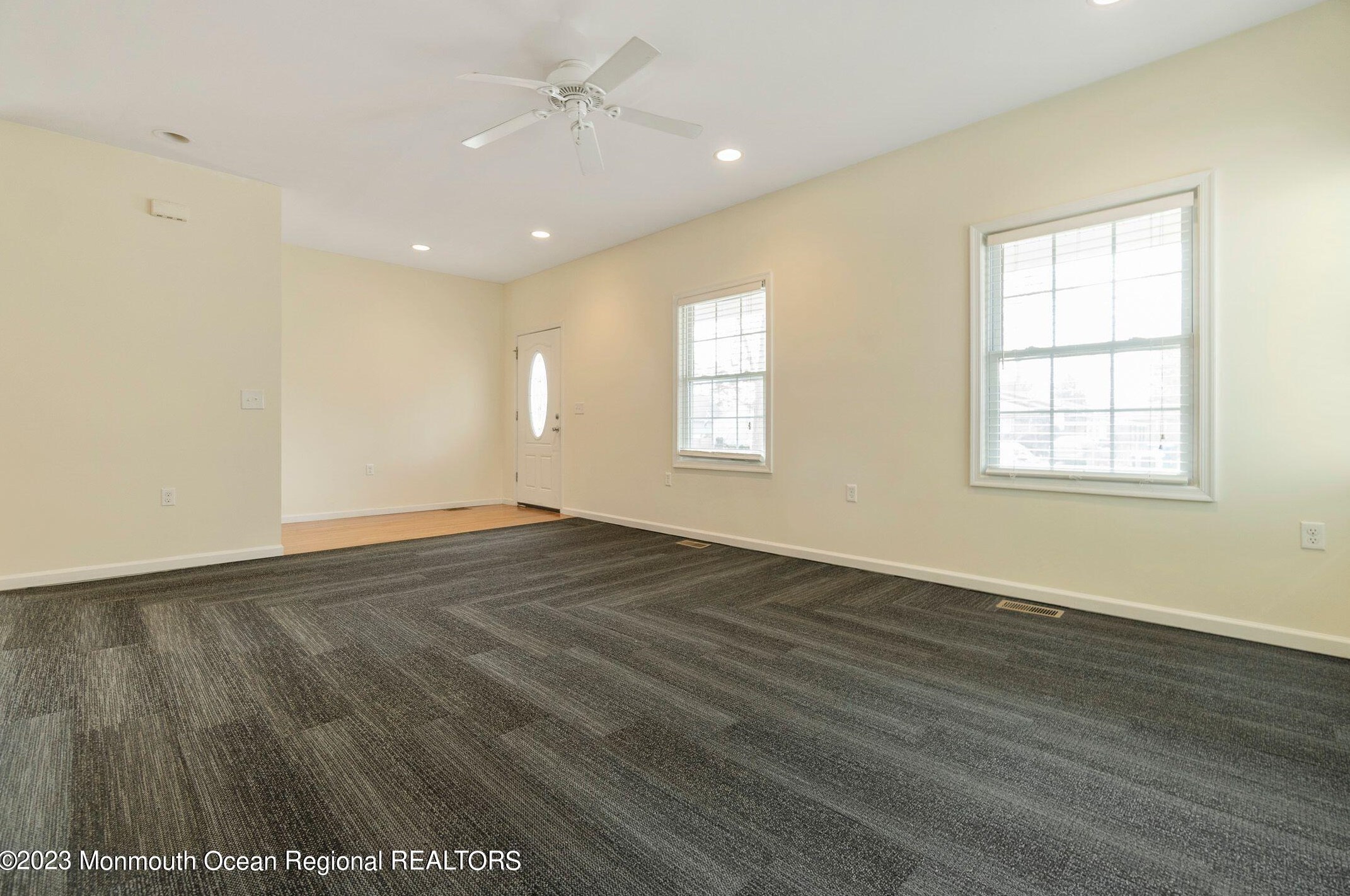 607 Anthony Ave, Toms River NJ  08753-7116 exterior
