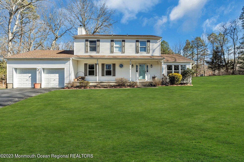 16 Jenny Ln, Jackson Twp, NJ 08527