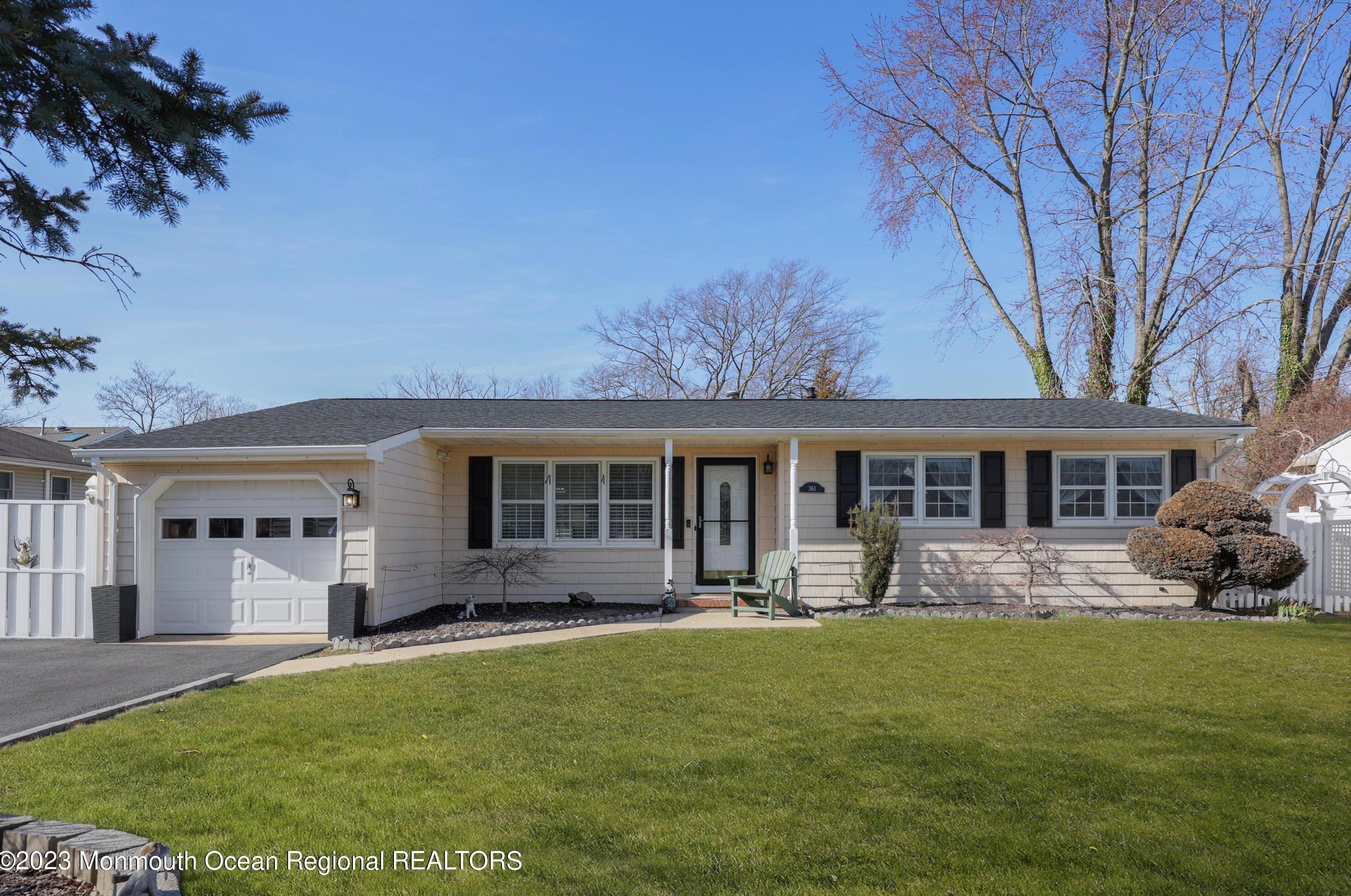 361 Kelly Ave, Bricktown, NJ 08724