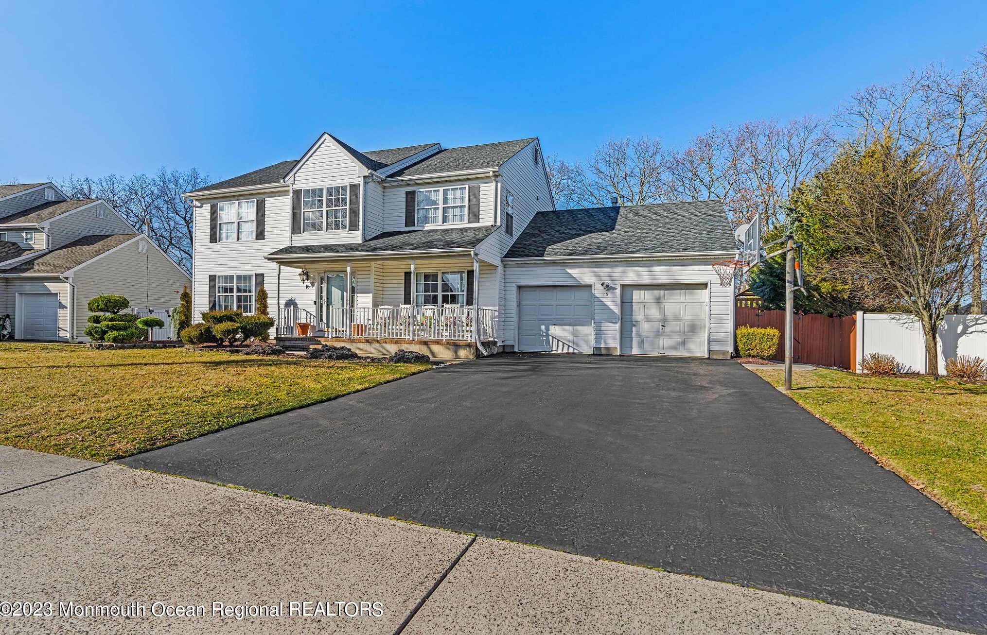 16 Grand Teton Ave, Wall Township, NJ 07731-9000