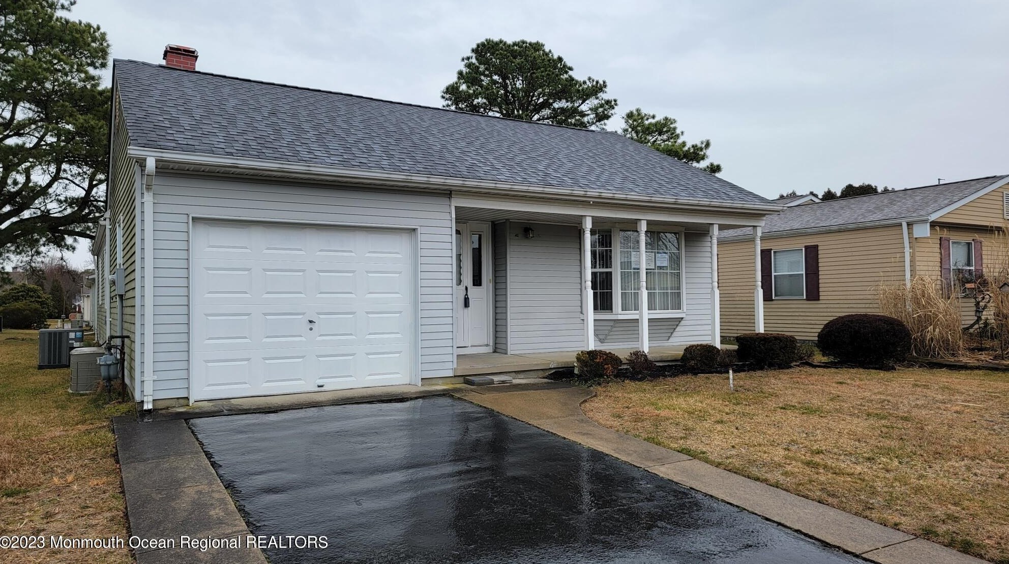 9 Manitoba Ct, Toms River, NJ 08757-6444