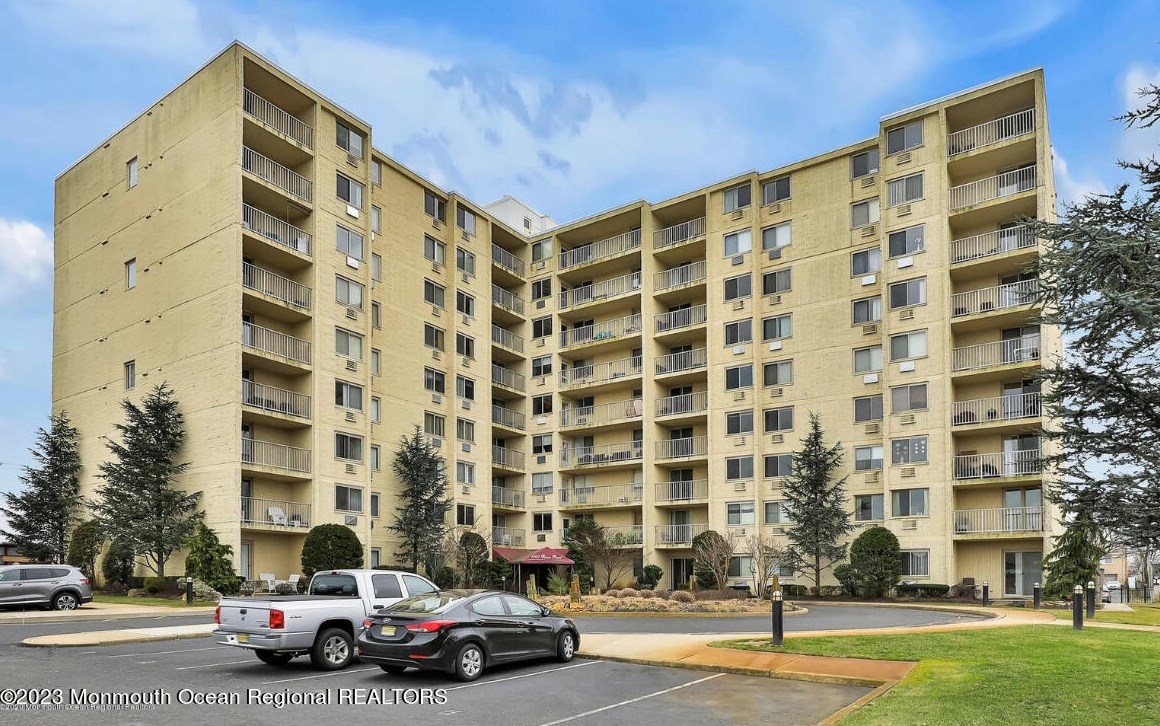 1000 River Rd #7g, Belmar, NJ