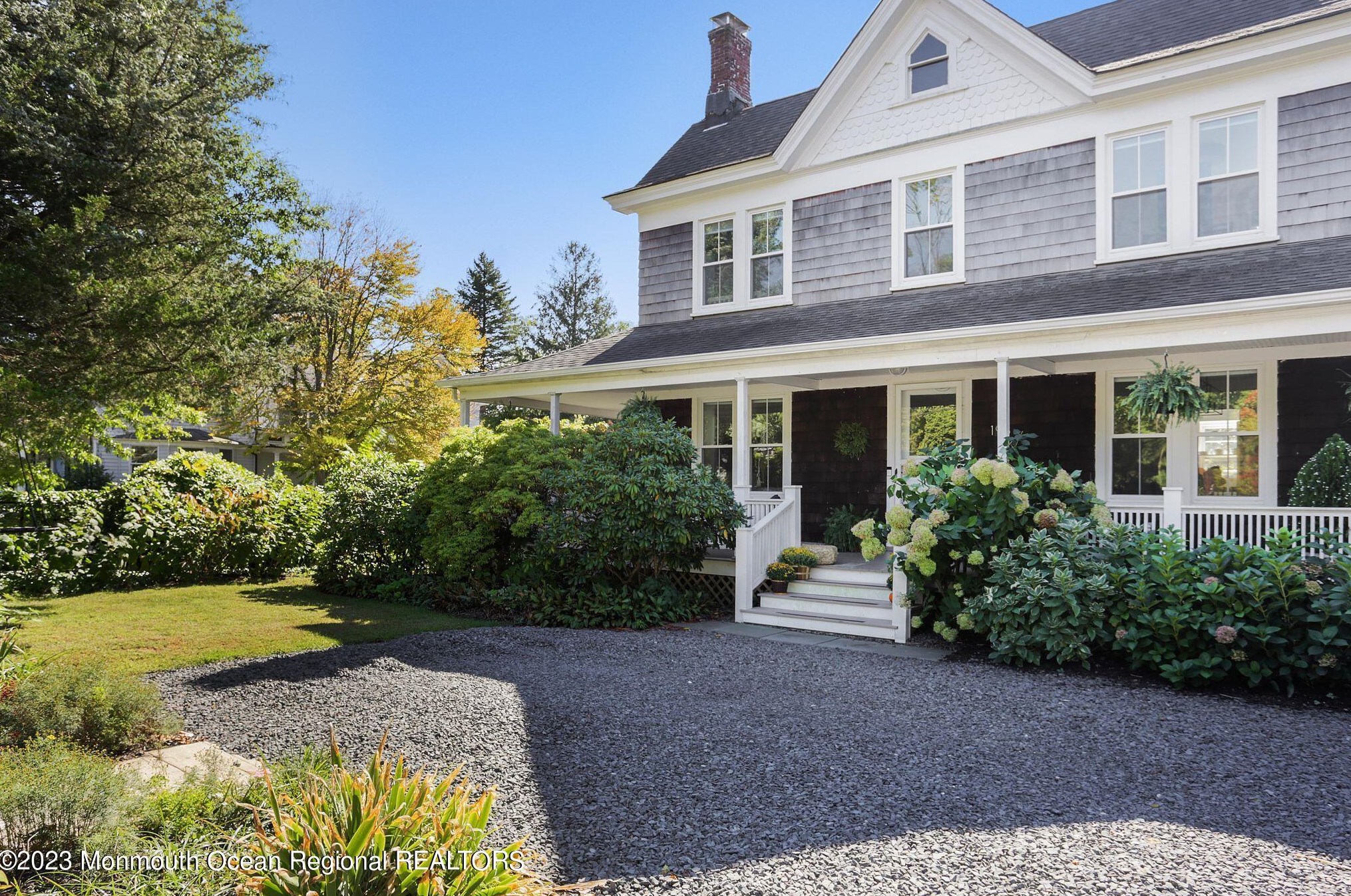 198 Monmouth Ave, Atlantic Highlands, NJ 07716