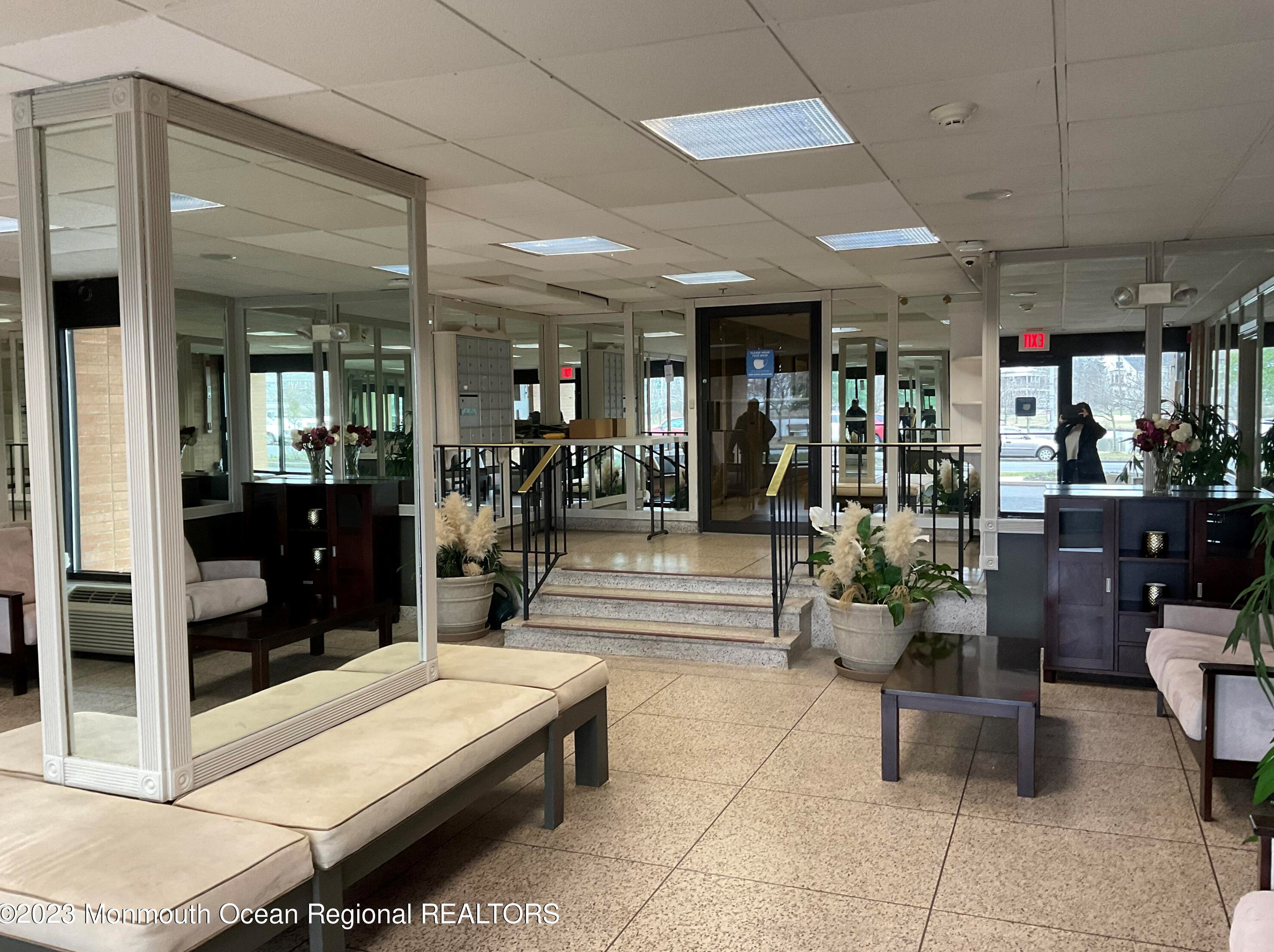 321 Sunset Ave #3gf, Tinton Falls, NJ