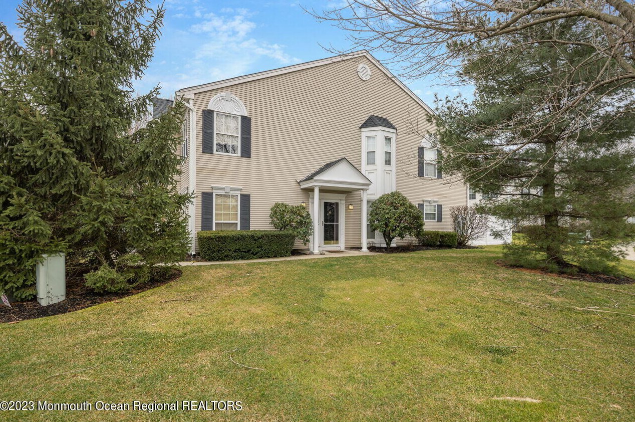 1 Ganton Way, Millstone Township, NJ 07726-9350